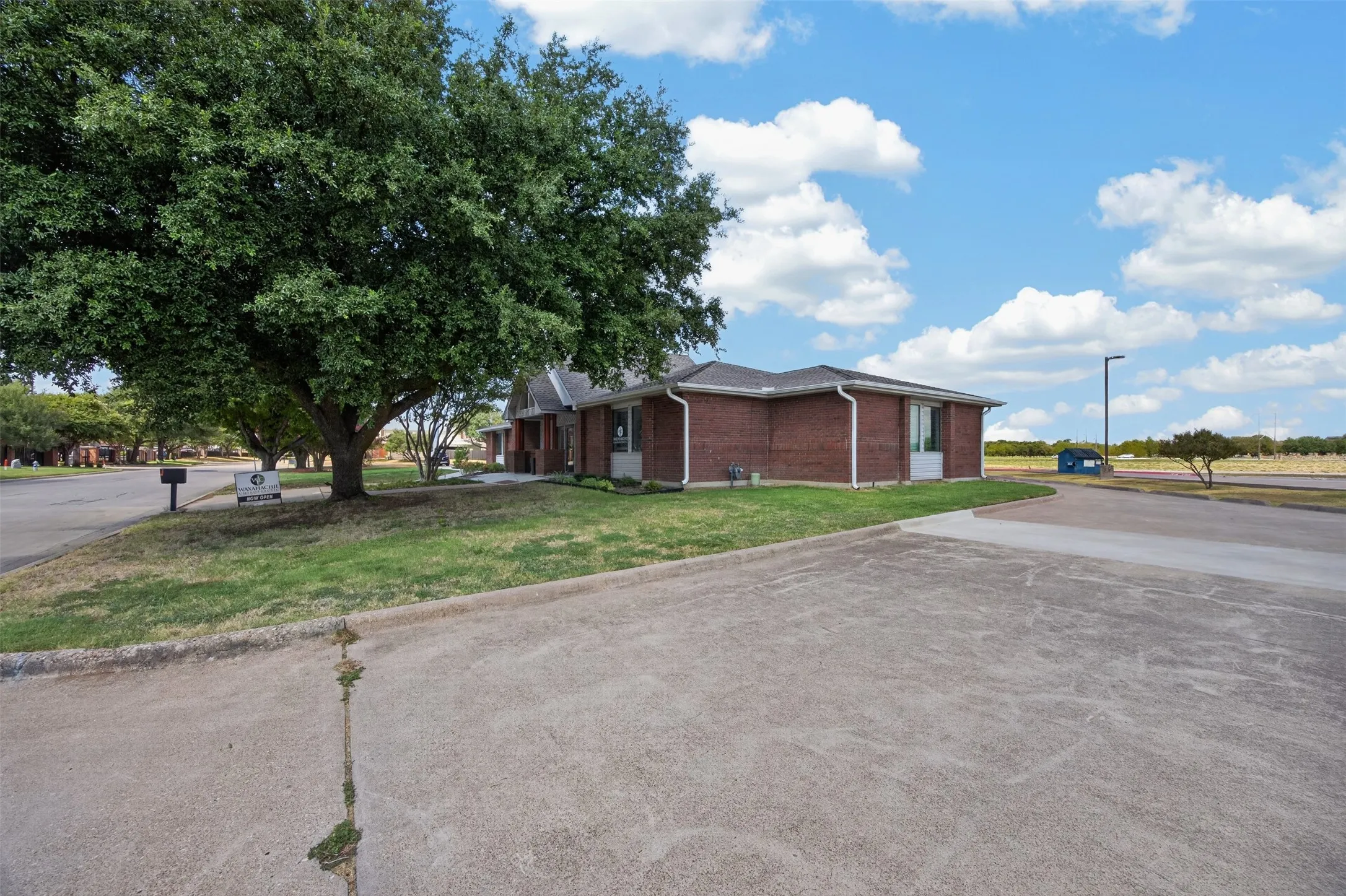 Office For Sale in Ellis County , 102 Ymca Drive, Waxahachie, Texas 75165, 0, 0, Garage spaces, 4,472 Sqft, built in 1986, mls#21391275, Real Estate Agent in Waxahachie, Homes For Sale in Ellis county, Homes For Sale in Waxahachie, Realtor in Waxahachie Texas, Real Estate Brokerage Independent Realty Texas, Luminita Cordes Realtor