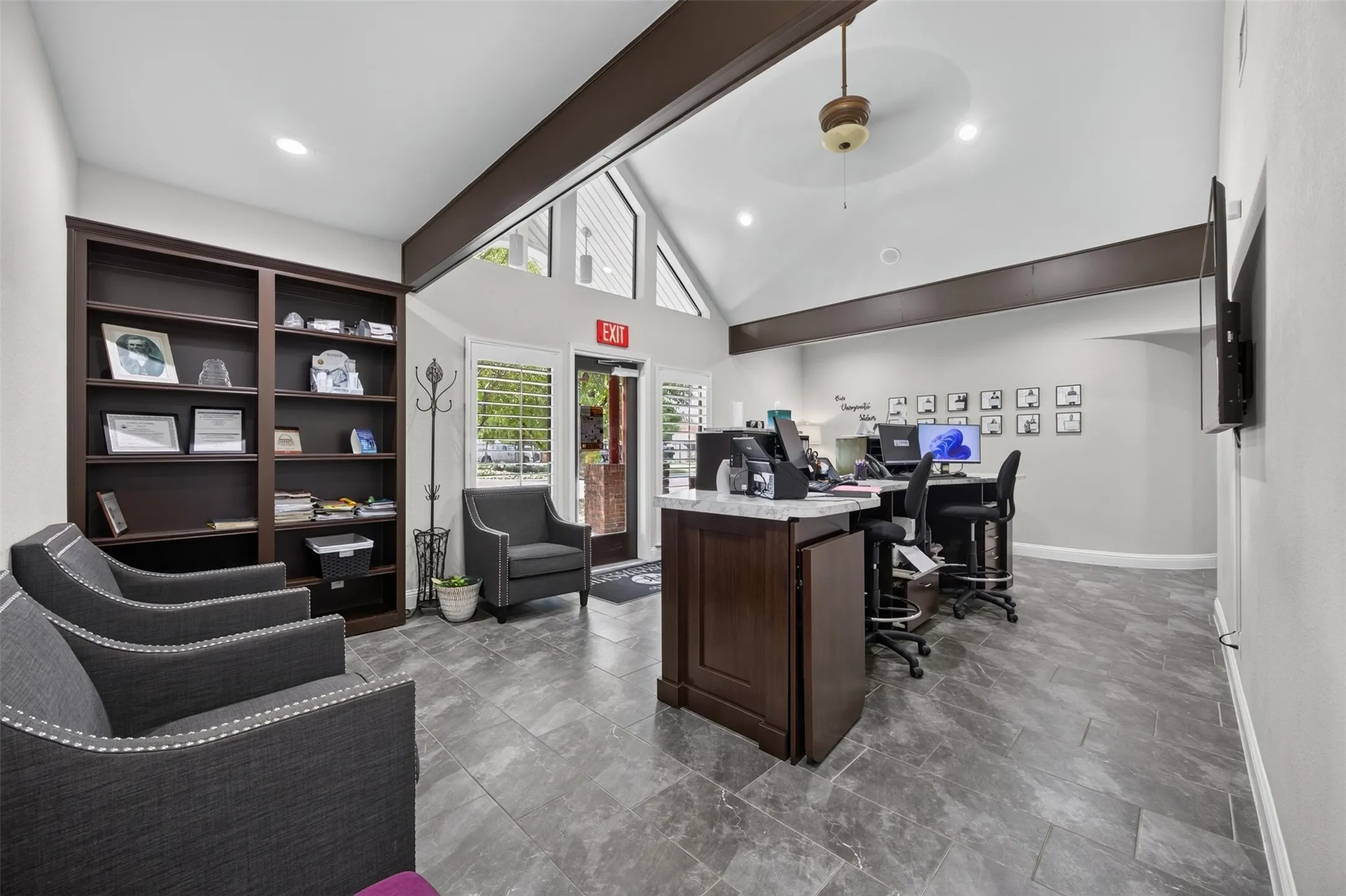 Office For Sale in Ellis County , 102 Ymca Drive, Waxahachie, Texas 75165, 0, 0, Garage spaces, 4,472 Sqft, built in 1986, mls#21391275, Real Estate Agent in Waxahachie, Homes For Sale in Ellis county, Homes For Sale in Waxahachie, Realtor in Waxahachie Texas, Real Estate Brokerage Independent Realty Texas, Luminita Cordes Realtor
