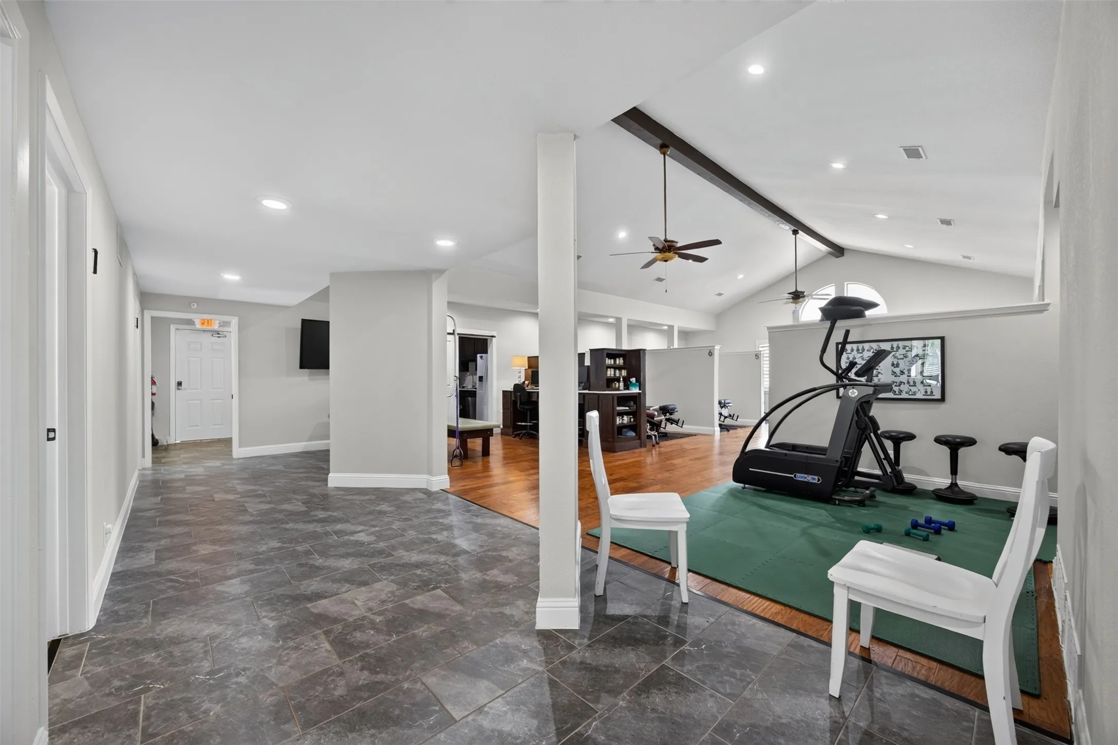Office For Sale in Ellis County , 102 Ymca Drive, Waxahachie, Texas 75165, 0, 0, Garage spaces, 4,472 Sqft, built in 1986, mls#21391275, Real Estate Agent in Waxahachie, Homes For Sale in Ellis county, Homes For Sale in Waxahachie, Realtor in Waxahachie Texas, Real Estate Brokerage Independent Realty Texas, Luminita Cordes Realtor