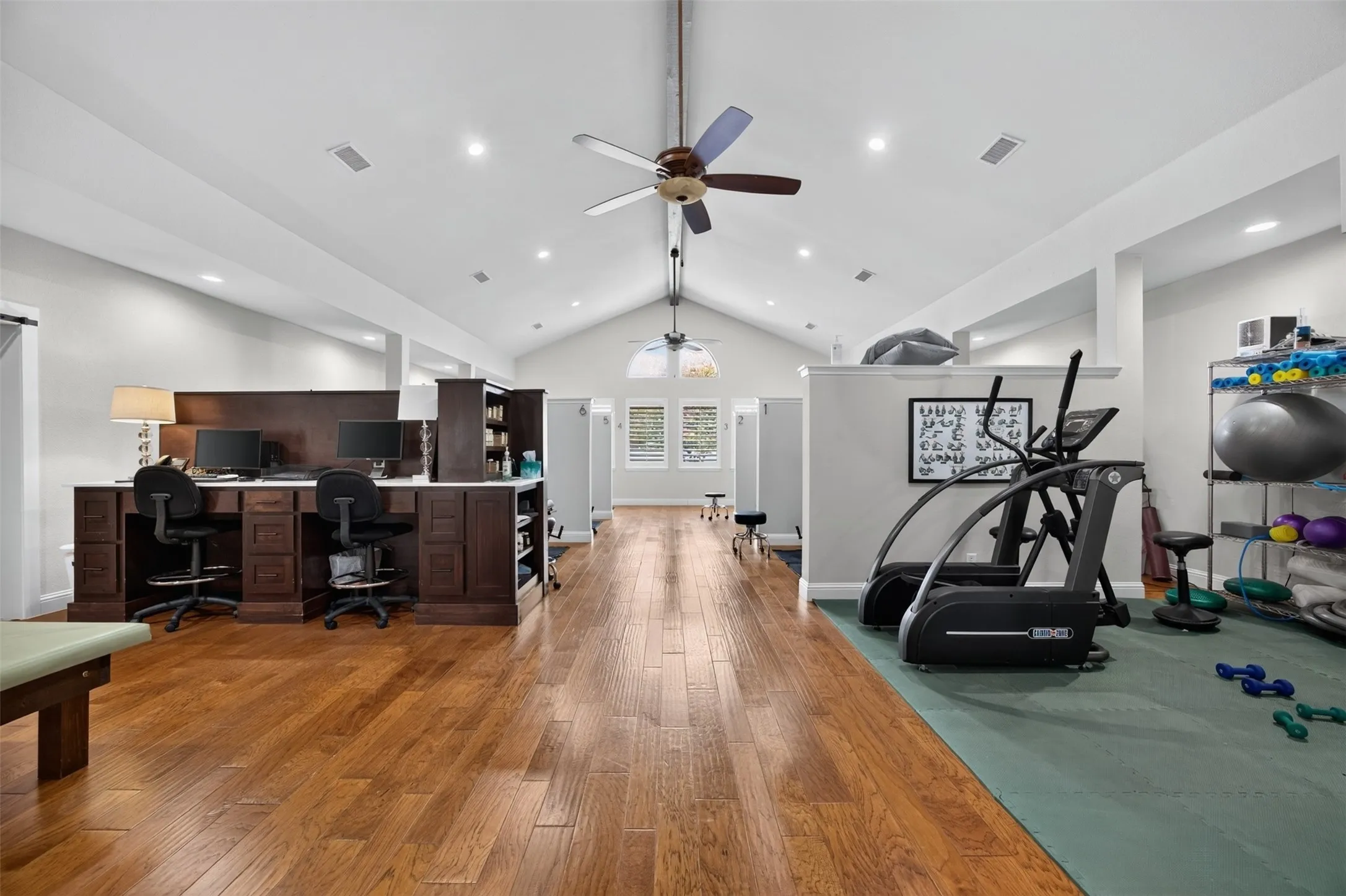 Office For Sale in Ellis County , 102 Ymca Drive, Waxahachie, Texas 75165, 0, 0, Garage spaces, 4,472 Sqft, built in 1986, mls#21391275, Real Estate Agent in Waxahachie, Homes For Sale in Ellis county, Homes For Sale in Waxahachie, Realtor in Waxahachie Texas, Real Estate Brokerage Independent Realty Texas, Luminita Cordes Realtor