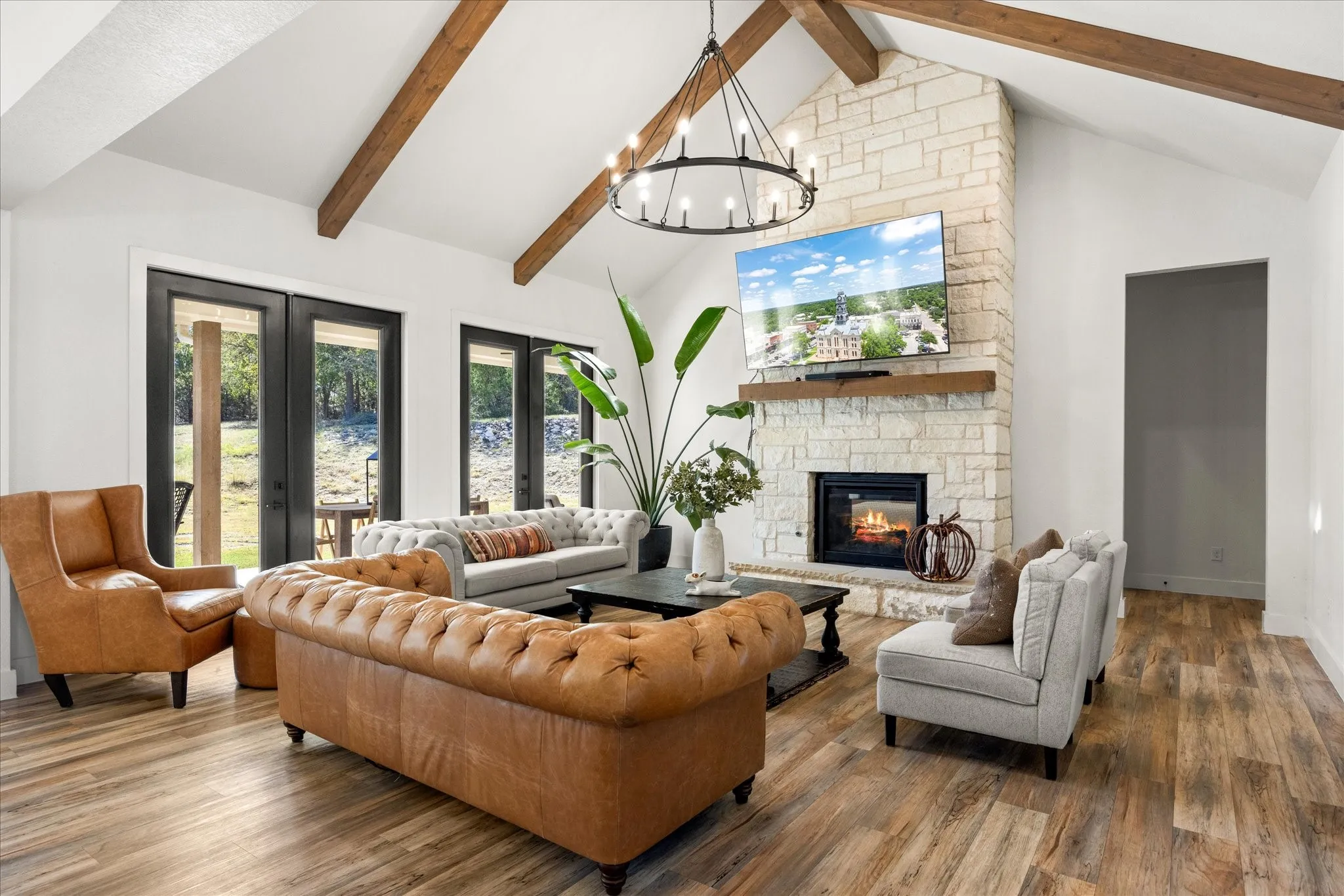 Single Family Residence For Sale in Parker County , 151 Tres Vistas Court, Cresson, Texas 76035, 4 Bedroom, 4 Bathroom, 3 Garage spaces, 3,110 Sqft, built in 2021, mls#21391418, Real Estate Agent in Cresson, Homes For Sale in Parker county, Homes For Sale in Cresson, Realtor in Cresson Texas, Real Estate Brokerage Independent Realty Texas, Luminita Cordes Realtor