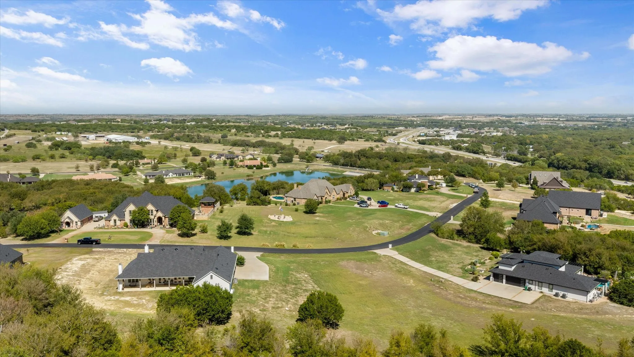 Single Family Residence For Sale in Parker County , 151 Tres Vistas Court, Cresson, Texas 76035, 4 Bedroom, 4 Bathroom, 3 Garage spaces, 3,110 Sqft, built in 2021, mls#21391418, Real Estate Agent in Cresson, Homes For Sale in Parker county, Homes For Sale in Cresson, Realtor in Cresson Texas, Real Estate Brokerage Independent Realty Texas, Luminita Cordes Realtor