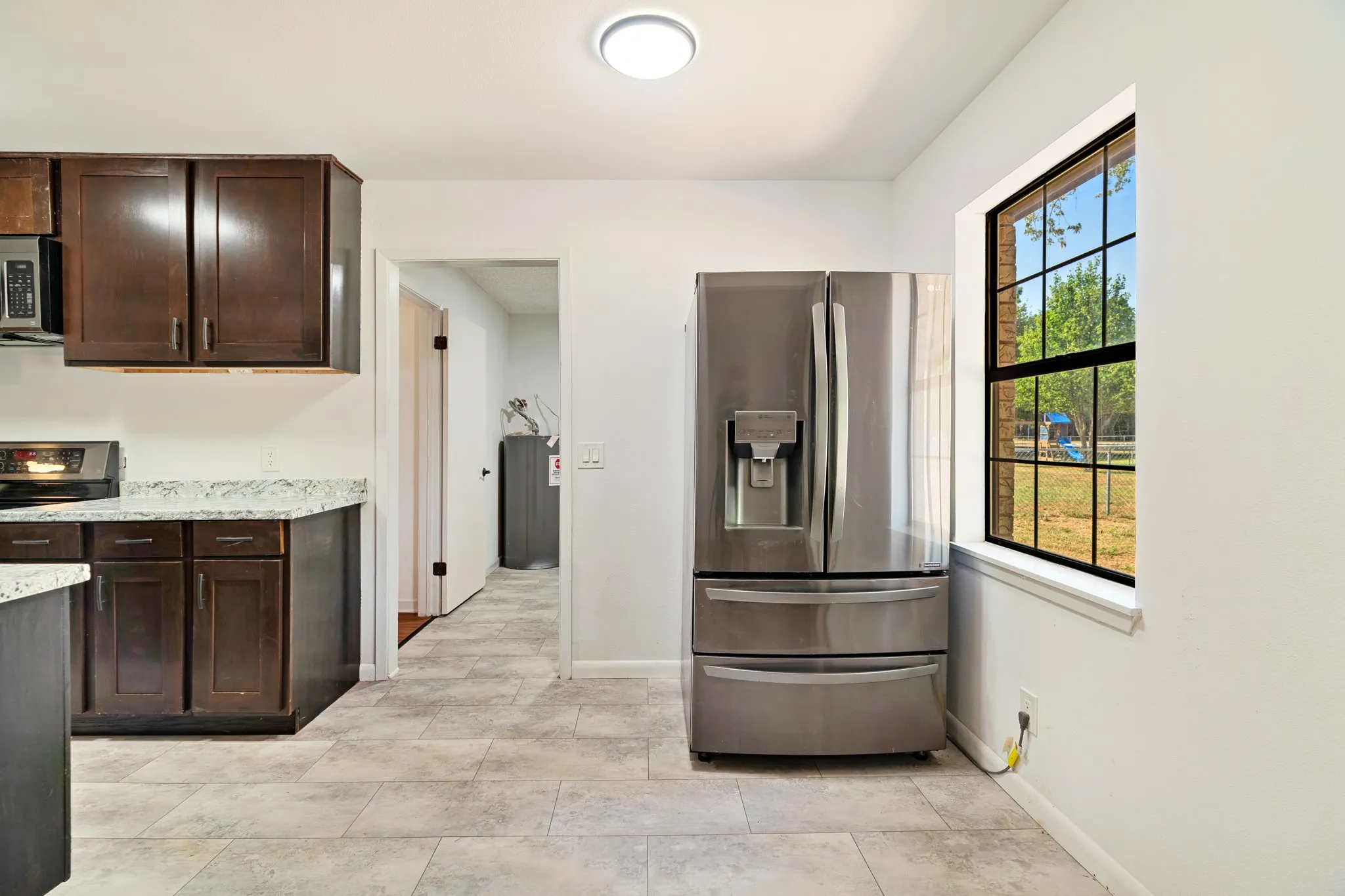 Single Family Residence For Sale in Lamar County , 6115 Waggoner Street, Reno, Texas 75462, 3 Bedroom, 2 Bathroom, Garage spaces, 1,461 Sqft, built in 1975, mls#21391701, Real Estate Agent in Reno, Homes For Sale in Lamar county, Homes For Sale in Reno, Realtor in Reno Texas, Real Estate Brokerage Independent Realty Texas, Luminita Cordes Realtor