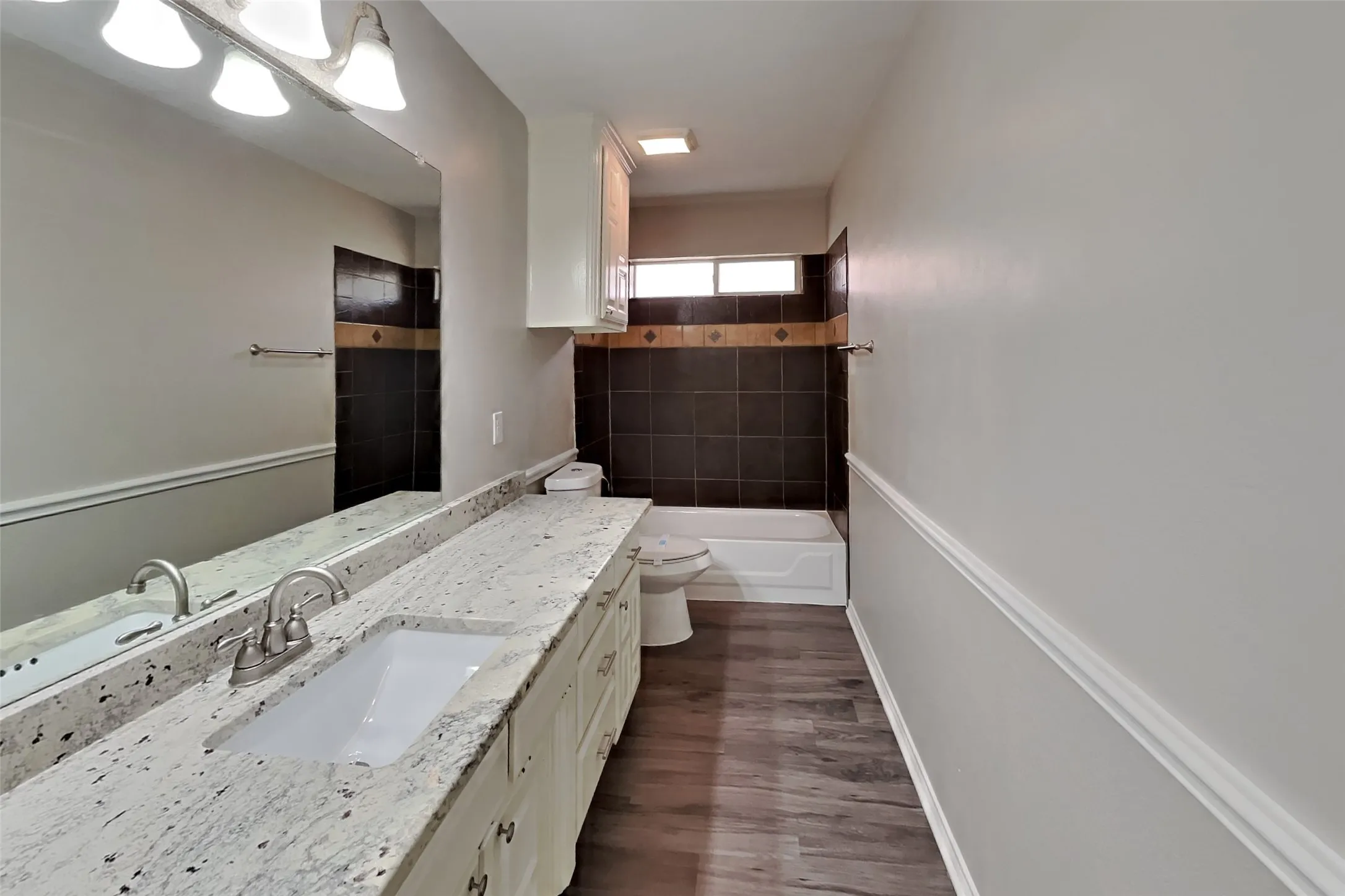 Single Family Residence For Rent in Tarrant County , 1121 Springwood Drive, Saginaw, Texas 76179, 3 Bedroom, 2 Bathroom, 2 Garage spaces, 2,149 Sqft, built in 1996, mls#21391710, Real Estate Agent in Saginaw, Homes For Rent in Tarrant county, Homes For Rent in Saginaw, Realtor in Saginaw Texas, Real Estate Brokerage Independent Realty Texas, Luminita Cordes Realtor