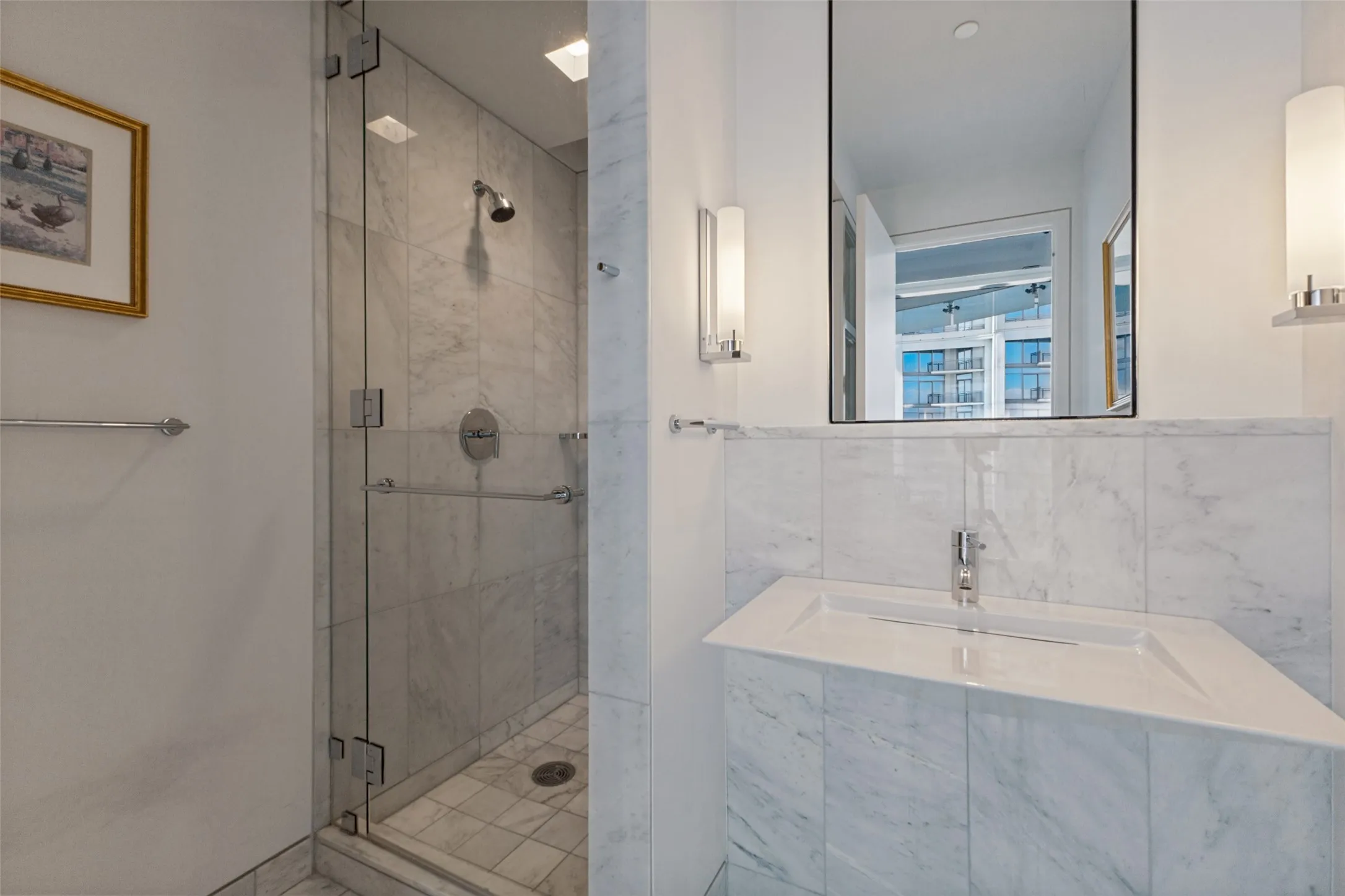 Condominium For Sale in Dallas County , 1918 Olive Street 2802, Dallas, Texas 75201, 3 Bedroom, 3 Bathroom, 2 Garage spaces, 3,013 Sqft, built in 2013, mls#21391714, Real Estate Agent in Dallas, Homes For Sale in Dallas county, Homes For Sale in Dallas, Realtor in Dallas Texas, Real Estate Brokerage Independent Realty Texas, Luminita Cordes Realtor