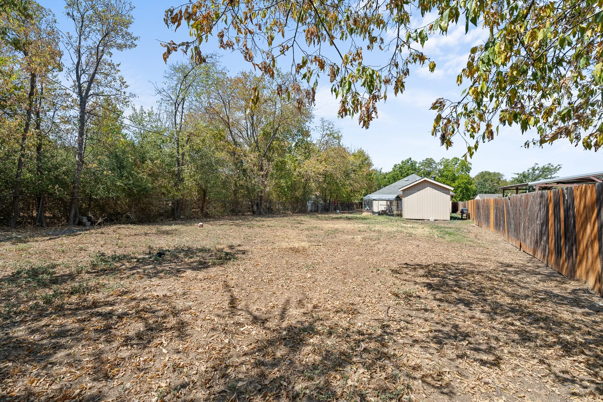 Single Family Residence For Sale in Tarrant County , 1201 S Sargent Street, Fort Worth, Texas 76105, 3 Bedroom, 2 Bathroom, Garage spaces, 1,554 Sqft, built in 2015, mls#21386590, Real Estate Agent in Fort Worth, Homes For Sale in Tarrant county, Homes For Sale in Fort Worth, Realtor in Fort Worth Texas, Real Estate Brokerage Independent Realty Texas, Luminita Cordes Realtor