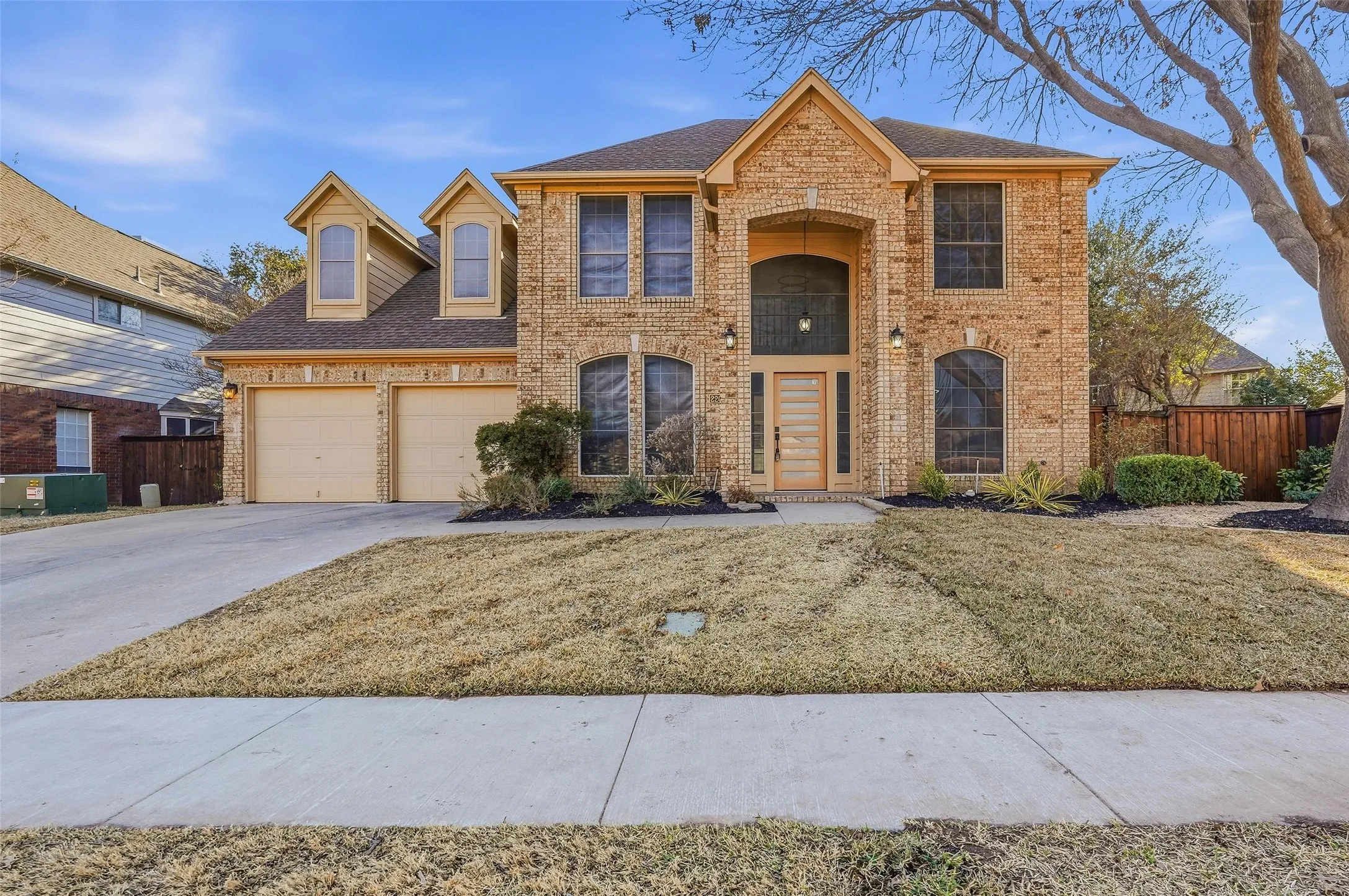 Single Family Residence For Sale