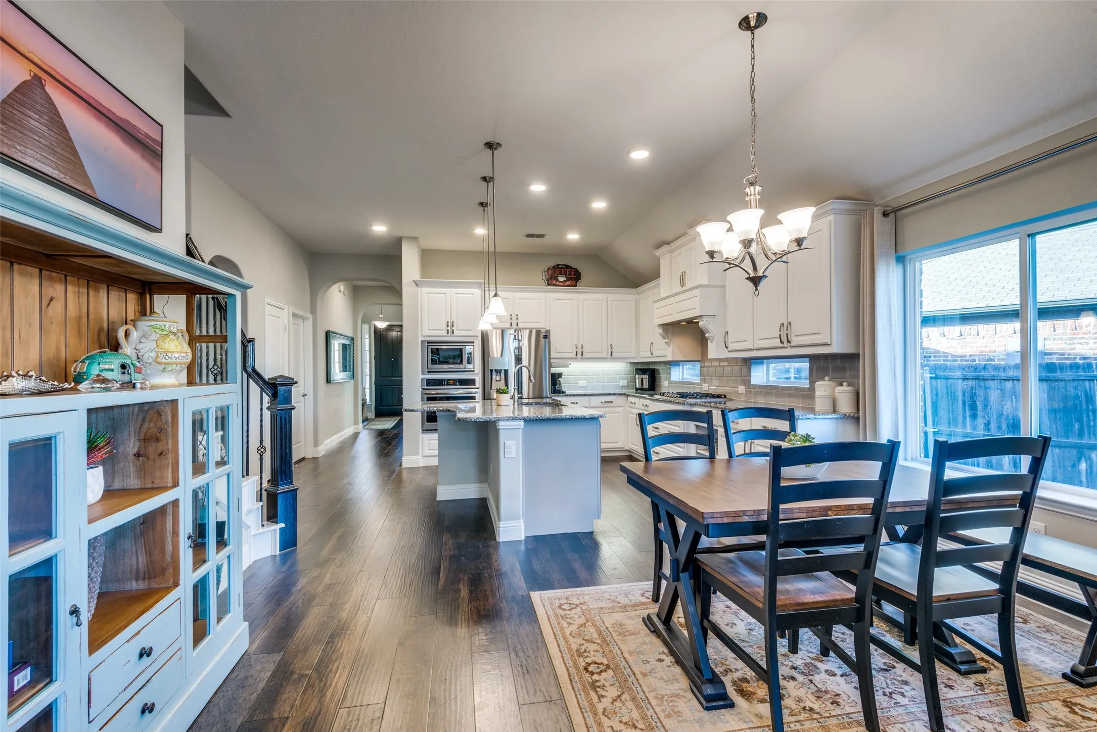 Single Family Residence For Rent in Denton County , 2913 Dockside, Little Elm, Texas 75068, 4 Bedroom, 3 Bathroom, 2 Garage spaces, 2,912 Sqft, built in 2018, mls#21391729, Real Estate Agent in Little Elm, Homes For Rent in Denton county, Homes For Rent in Little Elm, Realtor in Little Elm Texas, Real Estate Brokerage Independent Realty Texas, Luminita Cordes Realtor