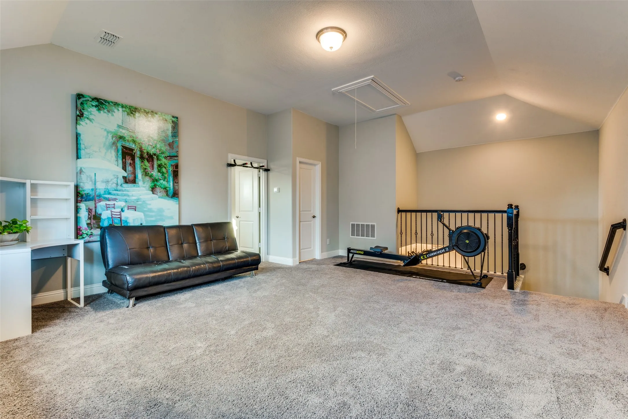 Single Family Residence For Rent in Denton County , 2913 Dockside, Little Elm, Texas 75068, 4 Bedroom, 3 Bathroom, 2 Garage spaces, 2,912 Sqft, built in 2018, mls#21391729, Real Estate Agent in Little Elm, Homes For Rent in Denton county, Homes For Rent in Little Elm, Realtor in Little Elm Texas, Real Estate Brokerage Independent Realty Texas, Luminita Cordes Realtor