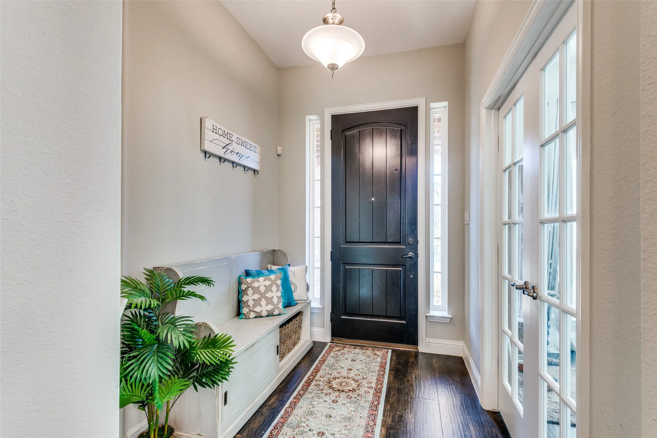 Single Family Residence For Rent in Denton County , 2913 Dockside, Little Elm, Texas 75068, 4 Bedroom, 3 Bathroom, 2 Garage spaces, 2,912 Sqft, built in 2018, mls#21391729, Real Estate Agent in Little Elm, Homes For Rent in Denton county, Homes For Rent in Little Elm, Realtor in Little Elm Texas, Real Estate Brokerage Independent Realty Texas, Luminita Cordes Realtor