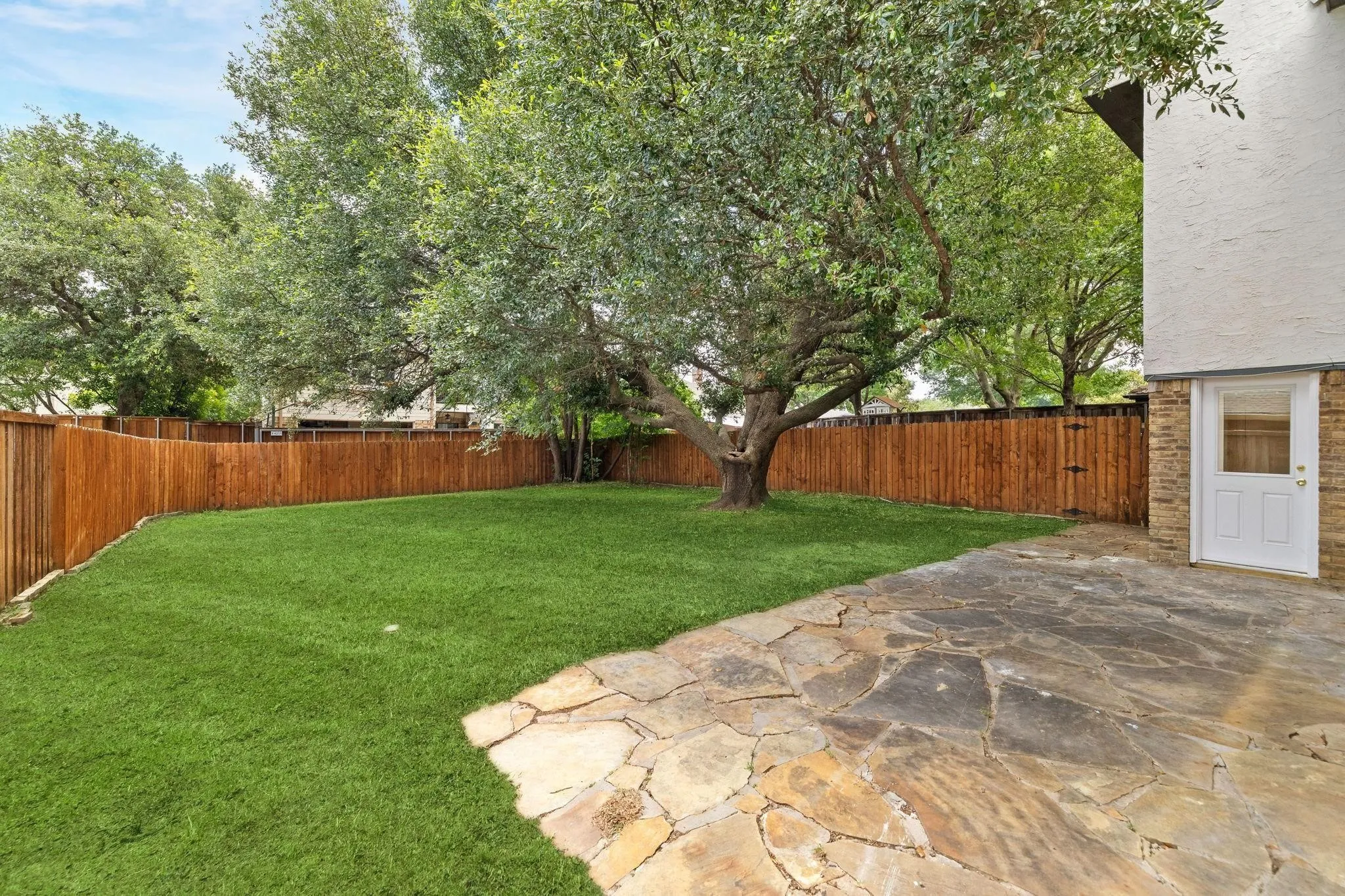 Single Family Residence For Rent in Collin County , 4212 Joshua Lane, Dallas, Texas 75287, 4 Bedroom, 3 Bathroom, 2 Garage spaces, 2,551 Sqft, built in 1981, mls#21391399, Real Estate Agent in Dallas, Homes For Rent in Collin county, Homes For Rent in Dallas, Realtor in Dallas Texas, Real Estate Brokerage Independent Realty Texas, Luminita Cordes Realtor