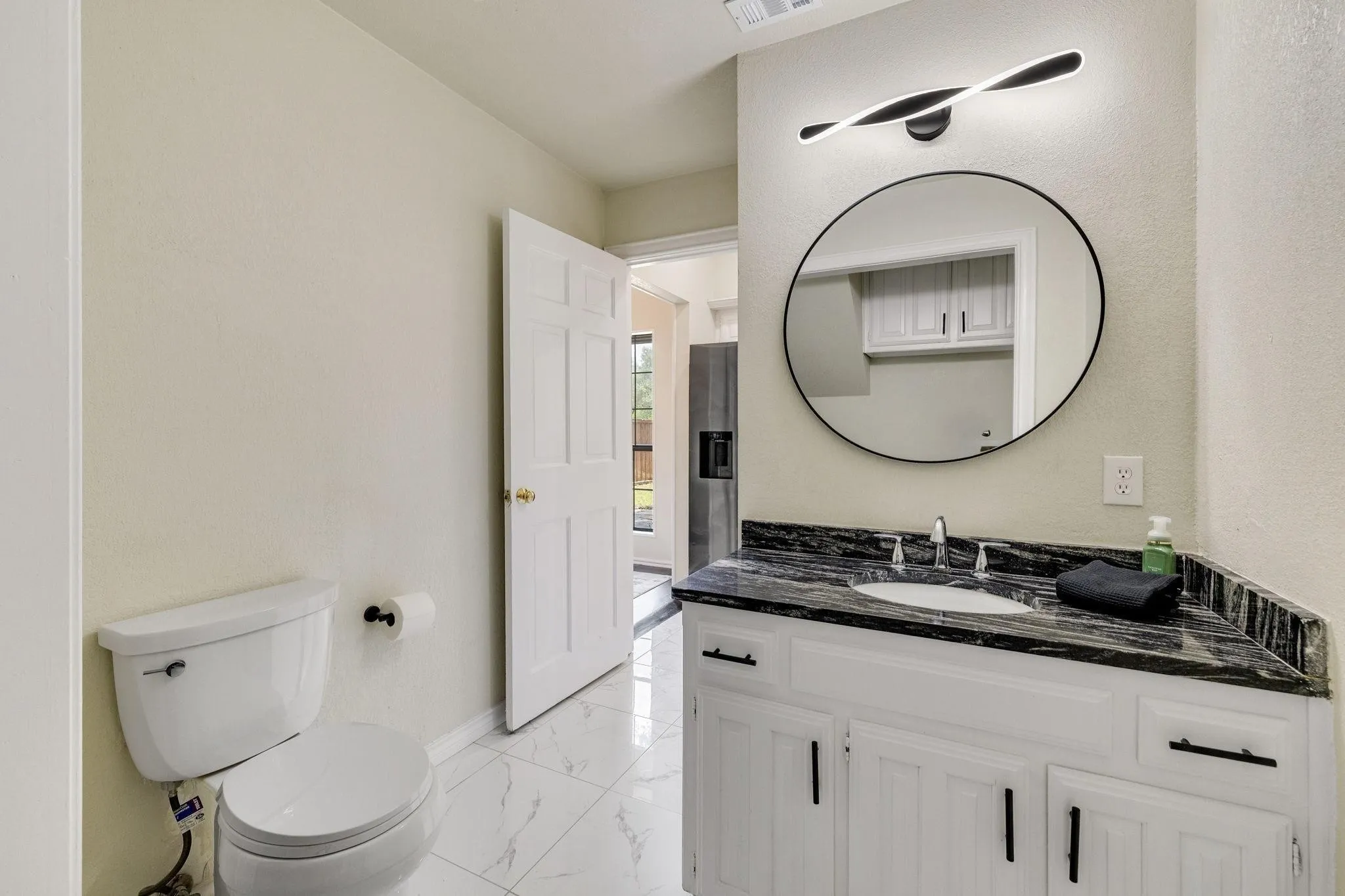 Single Family Residence For Rent in Collin County , 4212 Joshua Lane, Dallas, Texas 75287, 4 Bedroom, 3 Bathroom, 2 Garage spaces, 2,551 Sqft, built in 1981, mls#21391399, Real Estate Agent in Dallas, Homes For Rent in Collin county, Homes For Rent in Dallas, Realtor in Dallas Texas, Real Estate Brokerage Independent Realty Texas, Luminita Cordes Realtor