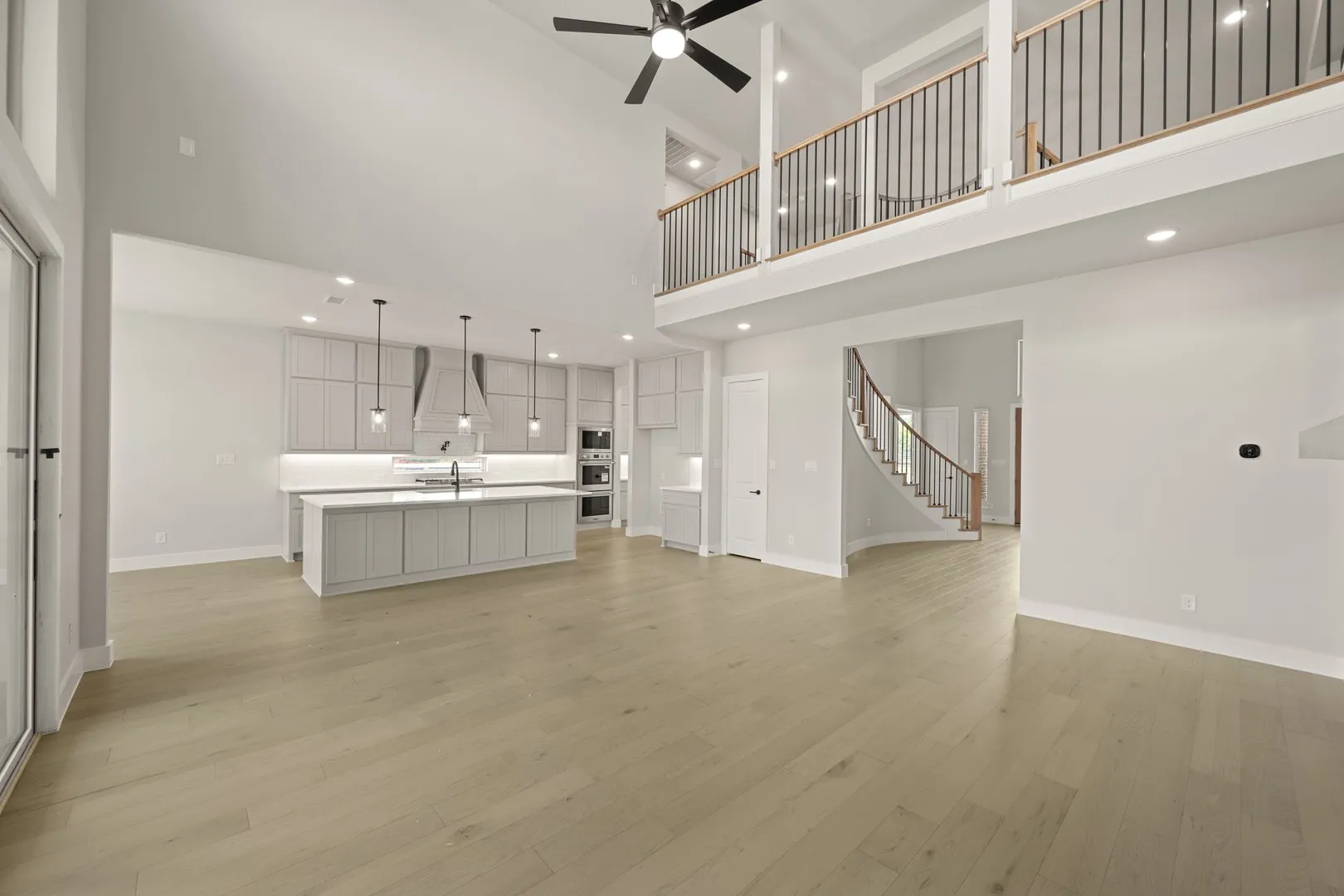 200 Cheyenne Mountain- Living Room-2