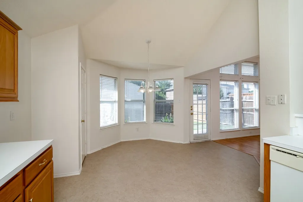 Single Family Residence For Rent in Rockwall County , 119 Wembley Way, Rockwall, Texas 75032, 3 Bedroom, 2 Bathroom, 2 Garage spaces, 2,064 Sqft, built in 1999, mls#21391734, Real Estate Agent in Rockwall, Homes For Rent in Rockwall county, Homes For Rent in Rockwall, Realtor in Rockwall Texas, Real Estate Brokerage Independent Realty Texas, Luminita Cordes Realtor