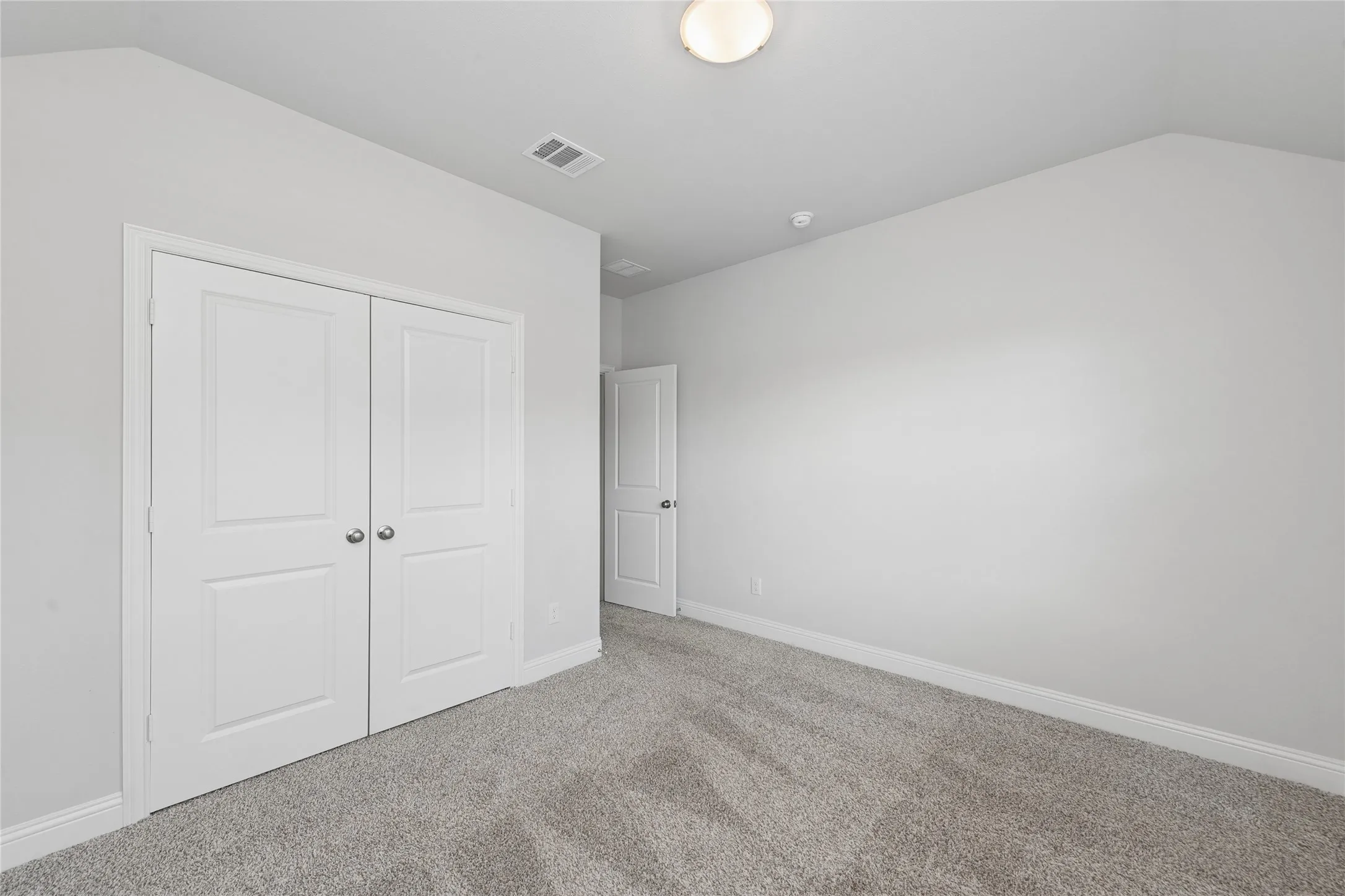 Single Family Residence For Rent in Collin County , 613 Cattle Chute Court, Celina, Texas 75009, 4 Bedroom, 2 Bathroom, 2 Garage spaces, 2,178 Sqft, built in 2022, mls#21391749, Real Estate Agent in Celina, Homes For Rent in Collin county, Homes For Rent in Celina, Realtor in Celina Texas, Real Estate Brokerage Independent Realty Texas, Luminita Cordes Realtor