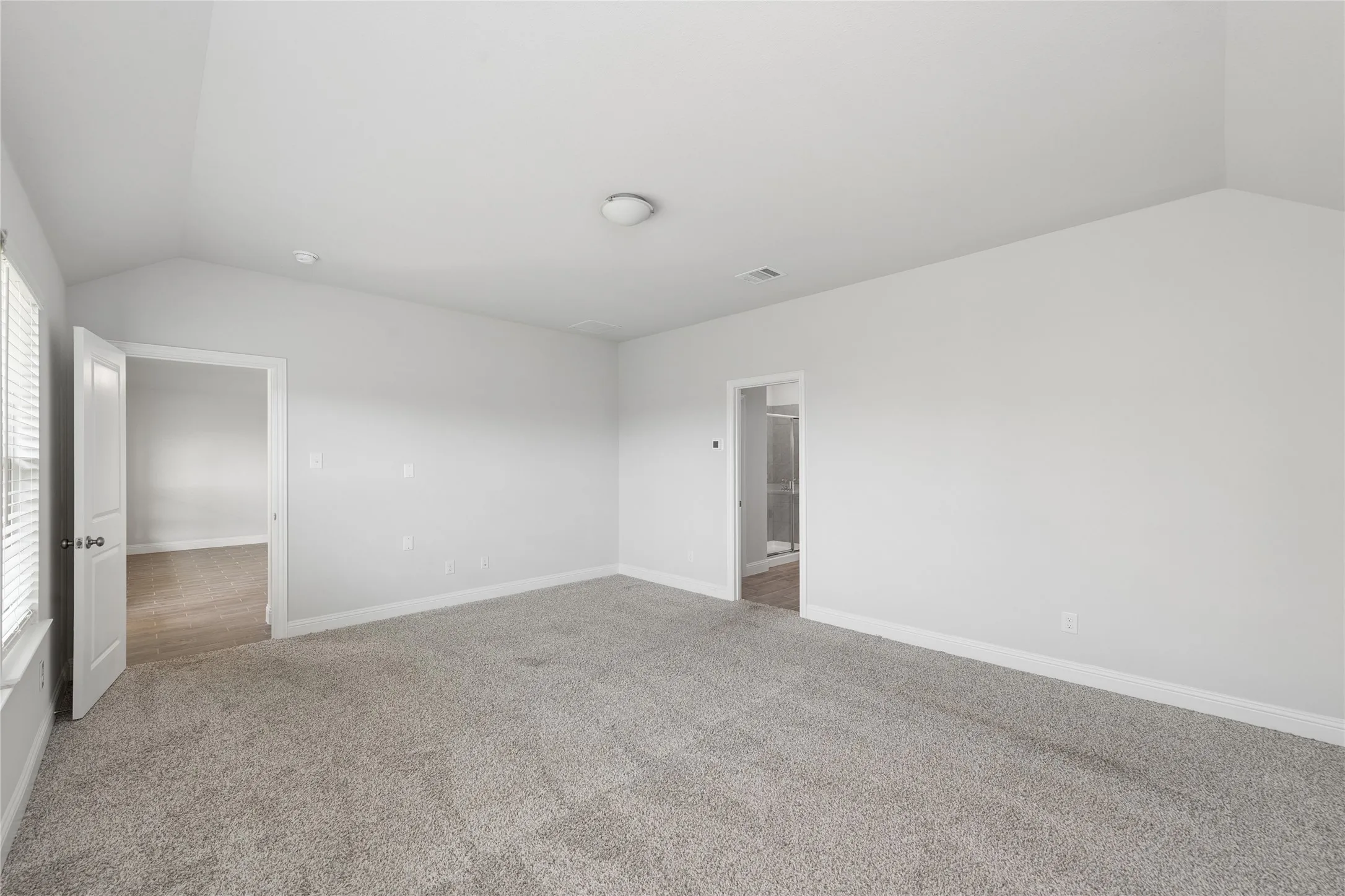 Single Family Residence For Rent in Collin County , 613 Cattle Chute Court, Celina, Texas 75009, 4 Bedroom, 2 Bathroom, 2 Garage spaces, 2,178 Sqft, built in 2022, mls#21391749, Real Estate Agent in Celina, Homes For Rent in Collin county, Homes For Rent in Celina, Realtor in Celina Texas, Real Estate Brokerage Independent Realty Texas, Luminita Cordes Realtor