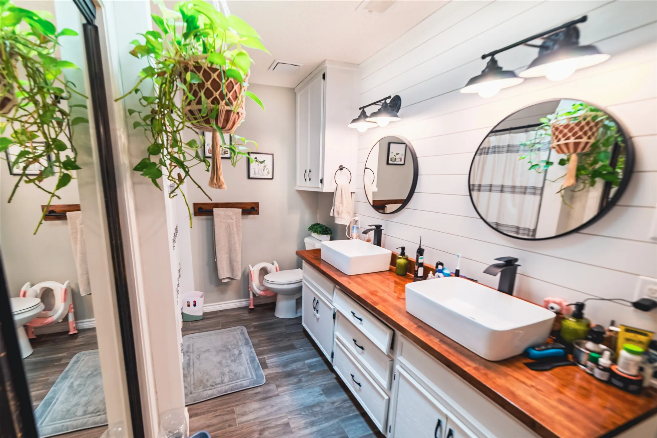 Updated master bath with shiplap