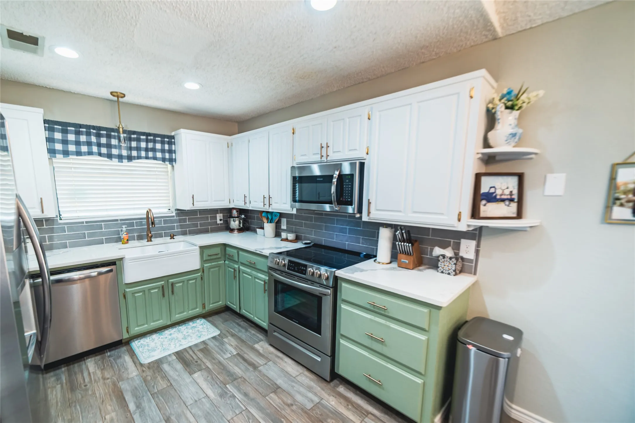 Single Family Residence For Sale in Taylor County , 5 Queen Anns Lace, Abilene, Texas 79606, 3 Bedroom, 2 Bathroom, 2 Garage spaces, 1,346 Sqft, built in 1983, mls#21391748, Real Estate Agent in Abilene, Homes For Sale in Taylor county, Homes For Sale in Abilene, Realtor in Abilene Texas, Real Estate Brokerage Independent Realty Texas, Luminita Cordes Realtor