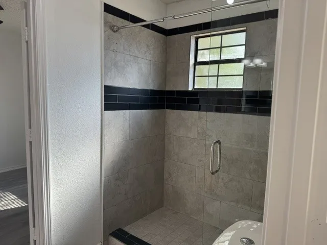 Single Family Residence For Rent in Denton County , 513 Rose Street, Denton, Texas 76209, 3 Bedroom, 2 Bathroom, Garage spaces, 1,200 Sqft, built in 1994, mls#21391756, Real Estate Agent in Denton, Homes For Rent in Denton county, Homes For Rent in Denton, Realtor in Denton Texas, Real Estate Brokerage Independent Realty Texas, Luminita Cordes Realtor