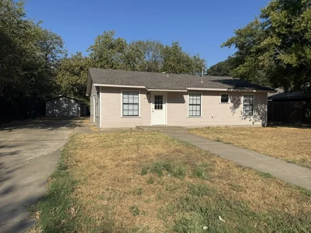 Single Family Residence For Rent in Denton County , 513 Rose Street, Denton, Texas 76209, 3 Bedroom, 2 Bathroom, Garage spaces, 1,200 Sqft, built in 1994, mls#21391756, Real Estate Agent in Denton, Homes For Rent in Denton county, Homes For Rent in Denton, Realtor in Denton Texas, Real Estate Brokerage Independent Realty Texas, Luminita Cordes Realtor