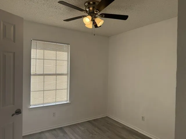 Single Family Residence For Rent in Denton County , 513 Rose Street, Denton, Texas 76209, 3 Bedroom, 2 Bathroom, Garage spaces, 1,200 Sqft, built in 1994, mls#21391756, Real Estate Agent in Denton, Homes For Rent in Denton county, Homes For Rent in Denton, Realtor in Denton Texas, Real Estate Brokerage Independent Realty Texas, Luminita Cordes Realtor