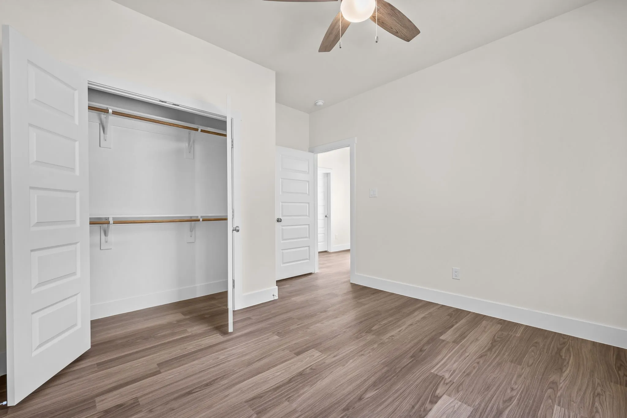 Single Family Residence For Sale in Hood County , 3631 Raintree Trail, Granbury, Texas 76048, 3 Bedroom, 2 Bathroom, 2 Garage spaces, 1,313 Sqft, built in 2026, mls#21390782, Real Estate Agent in Granbury, Homes For Sale in Hood county, Homes For Sale in Granbury, Realtor in Granbury Texas, Real Estate Brokerage Independent Realty Texas, Luminita Cordes Realtor
