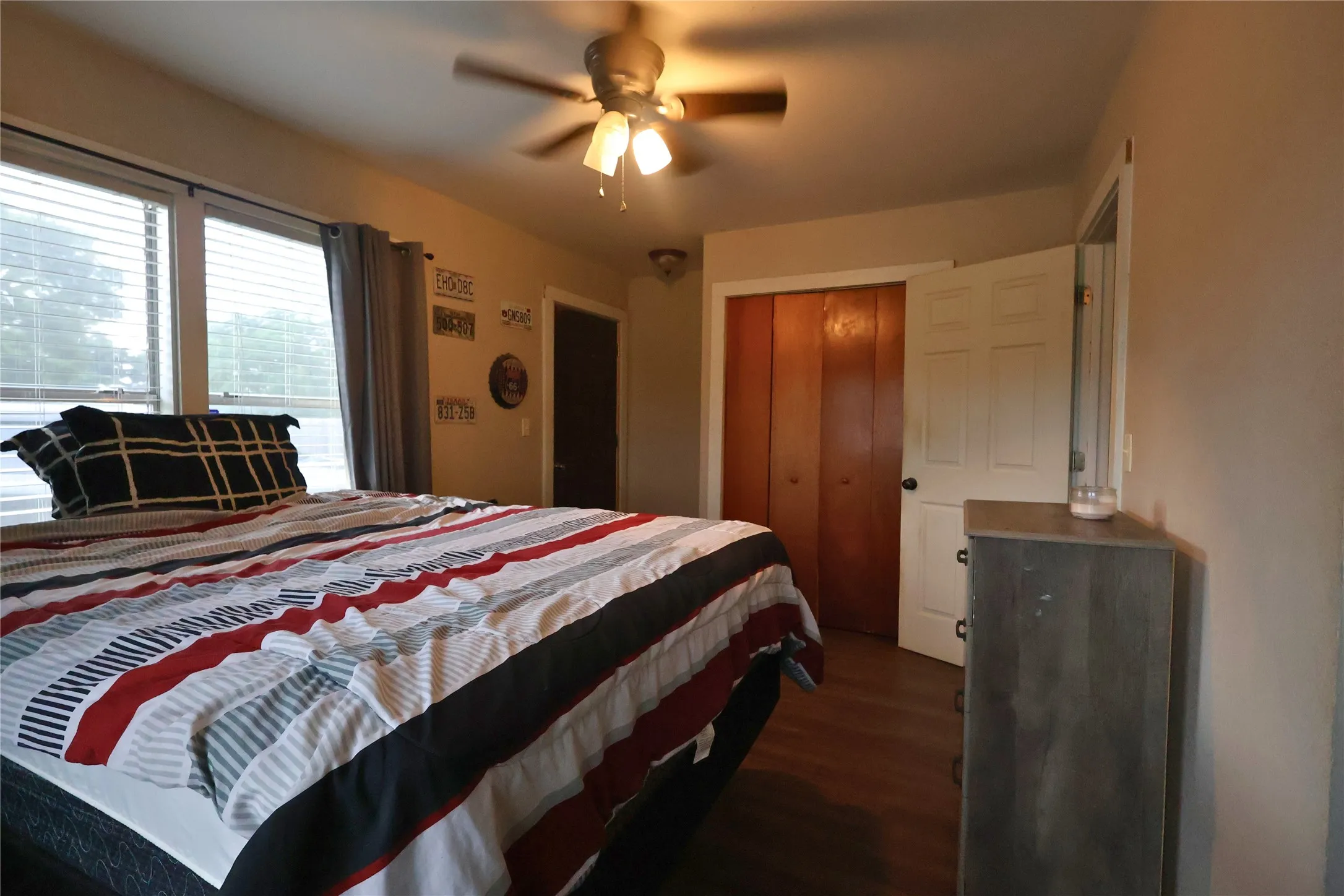 Single Family Residence For Sale in Wood County , 210 Hopkins, Alba, Texas 75410, 3 Bedroom, 2 Bathroom, Garage spaces, 2,158 Sqft, built in 1914, mls#21391110, Real Estate Agent in Alba, Homes For Sale in Wood county, Homes For Sale in Alba, Realtor in Alba Texas, Real Estate Brokerage Independent Realty Texas, Luminita Cordes Realtor