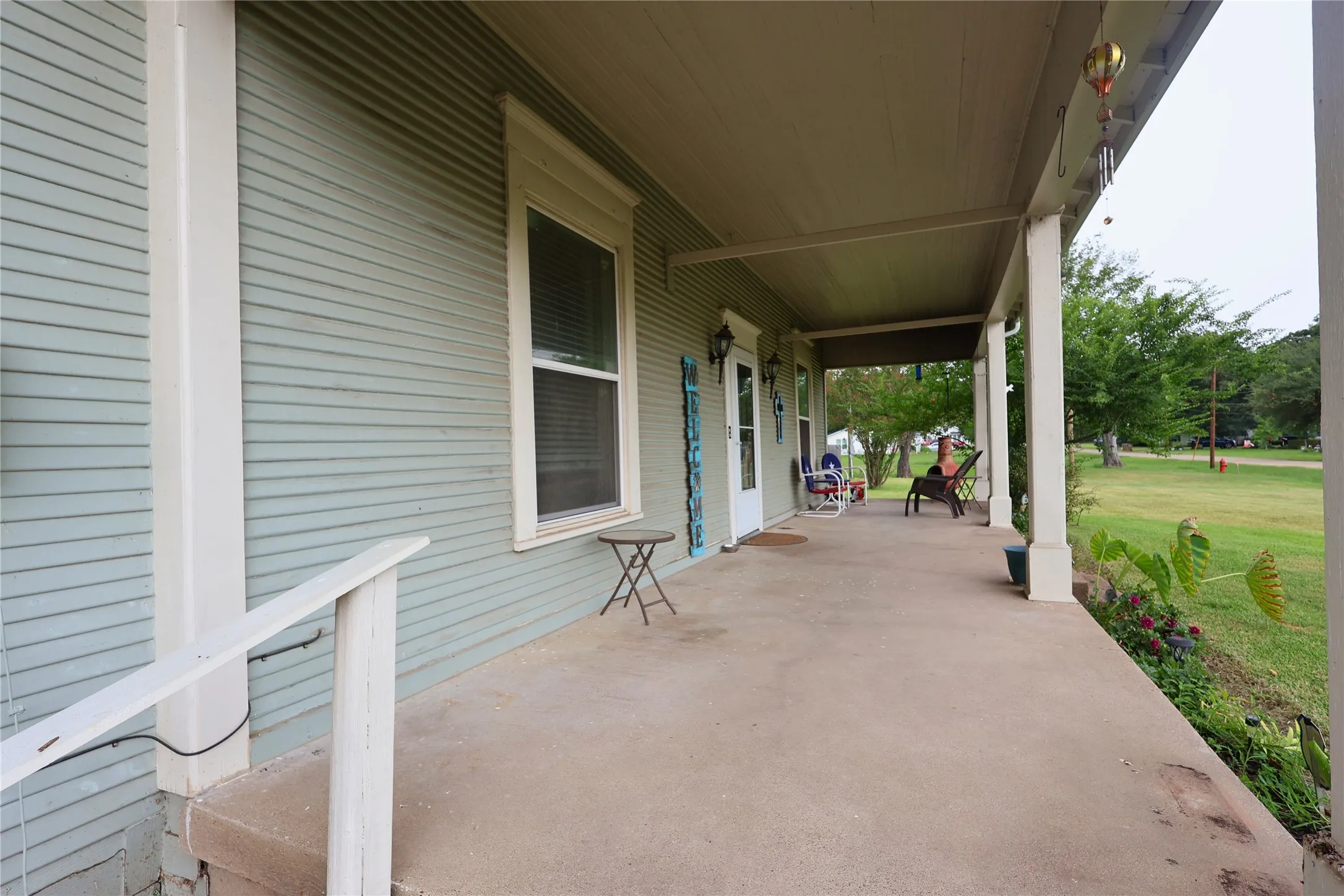 Single Family Residence For Sale in Wood County , 210 Hopkins, Alba, Texas 75410, 3 Bedroom, 2 Bathroom, Garage spaces, 2,158 Sqft, built in 1914, mls#21391110, Real Estate Agent in Alba, Homes For Sale in Wood county, Homes For Sale in Alba, Realtor in Alba Texas, Real Estate Brokerage Independent Realty Texas, Luminita Cordes Realtor