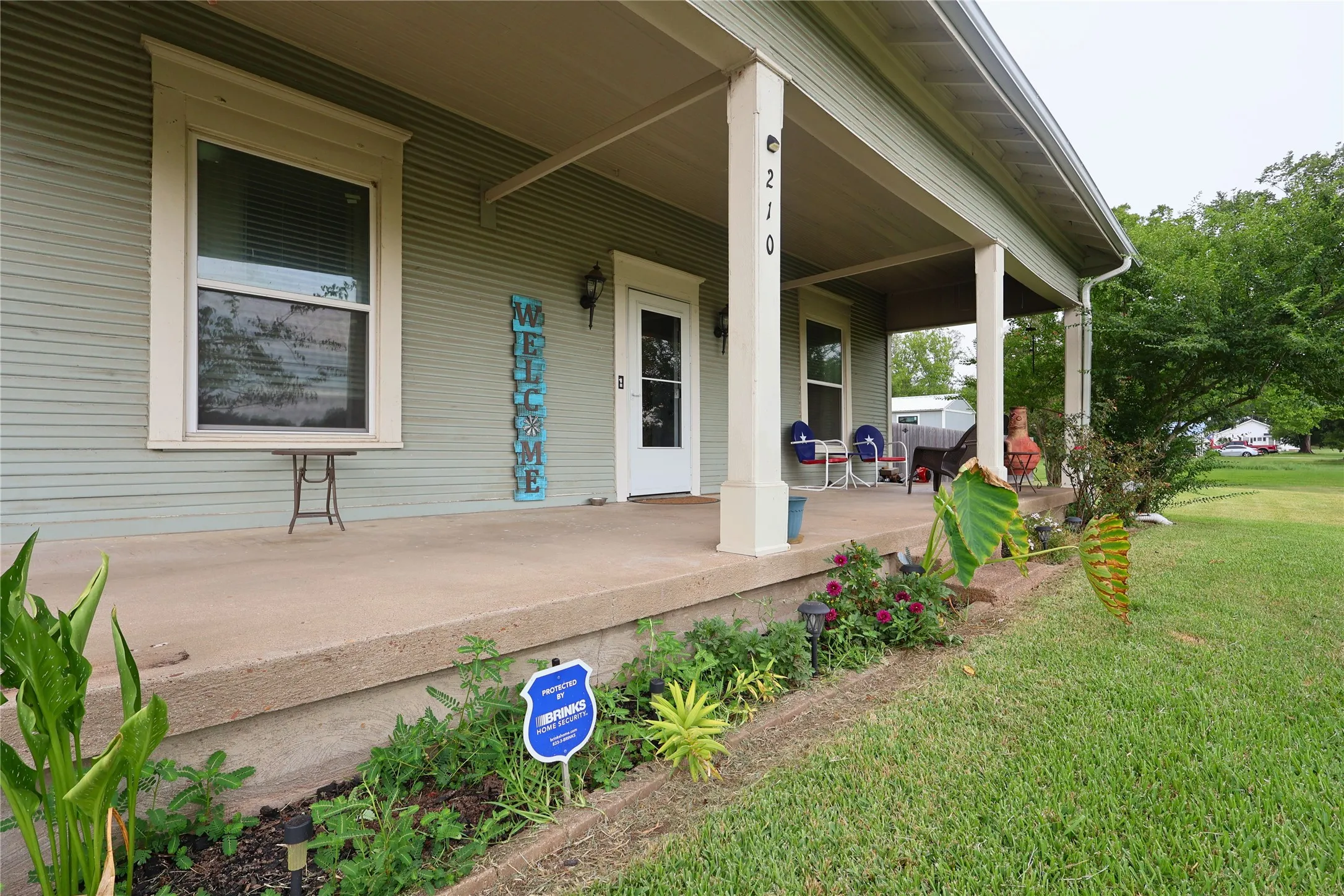 Single Family Residence For Sale in Wood County , 210 Hopkins, Alba, Texas 75410, 3 Bedroom, 2 Bathroom, Garage spaces, 2,158 Sqft, built in 1914, mls#21391110, Real Estate Agent in Alba, Homes For Sale in Wood county, Homes For Sale in Alba, Realtor in Alba Texas, Real Estate Brokerage Independent Realty Texas, Luminita Cordes Realtor