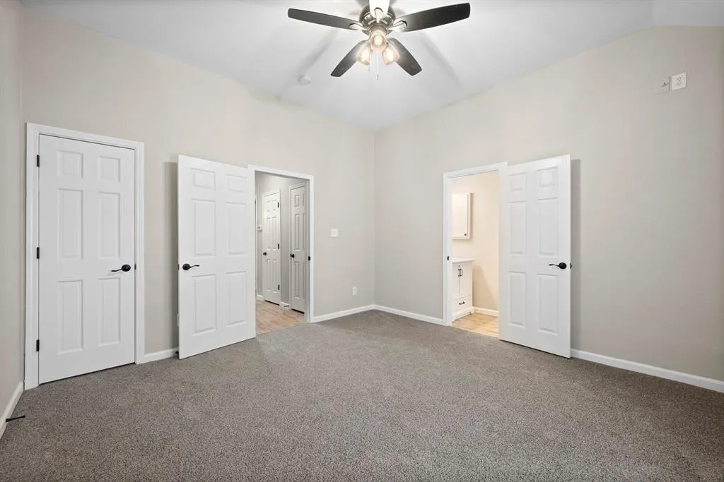 Single Family Residence For Rent in Tarrant County , 894 Tate Street, Mansfield, Texas 76063, 4 Bedroom, 4 Bathroom, 2 Garage spaces, 3,096 Sqft, built in 2002, mls#21391765, Real Estate Agent in Mansfield, Homes For Rent in Tarrant county, Homes For Rent in Mansfield, Realtor in Mansfield Texas, Real Estate Brokerage Independent Realty Texas, Luminita Cordes Realtor