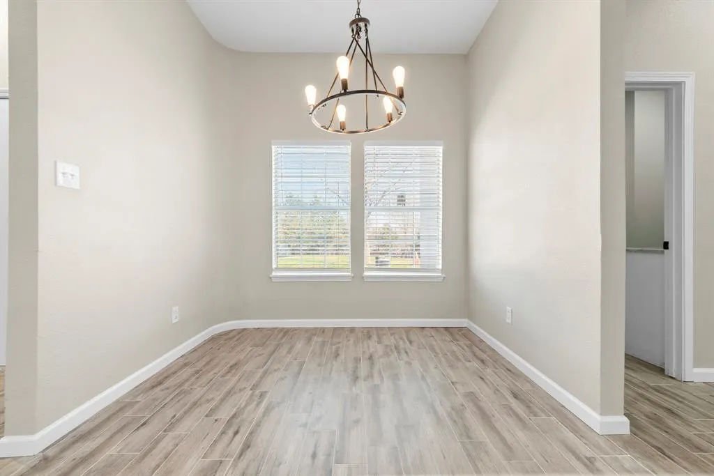 Single Family Residence For Rent in Tarrant County , 894 Tate Street, Mansfield, Texas 76063, 4 Bedroom, 4 Bathroom, 2 Garage spaces, 3,096 Sqft, built in 2002, mls#21391765, Real Estate Agent in Mansfield, Homes For Rent in Tarrant county, Homes For Rent in Mansfield, Realtor in Mansfield Texas, Real Estate Brokerage Independent Realty Texas, Luminita Cordes Realtor