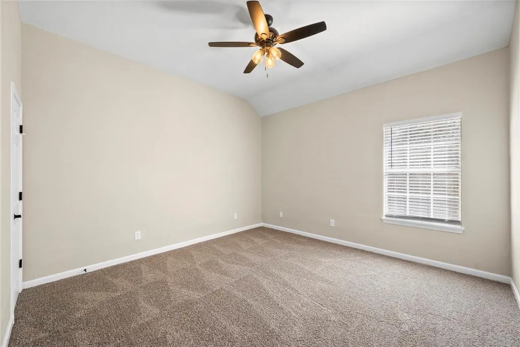 Single Family Residence For Rent in Tarrant County , 894 Tate Street, Mansfield, Texas 76063, 4 Bedroom, 4 Bathroom, 2 Garage spaces, 3,096 Sqft, built in 2002, mls#21391765, Real Estate Agent in Mansfield, Homes For Rent in Tarrant county, Homes For Rent in Mansfield, Realtor in Mansfield Texas, Real Estate Brokerage Independent Realty Texas, Luminita Cordes Realtor