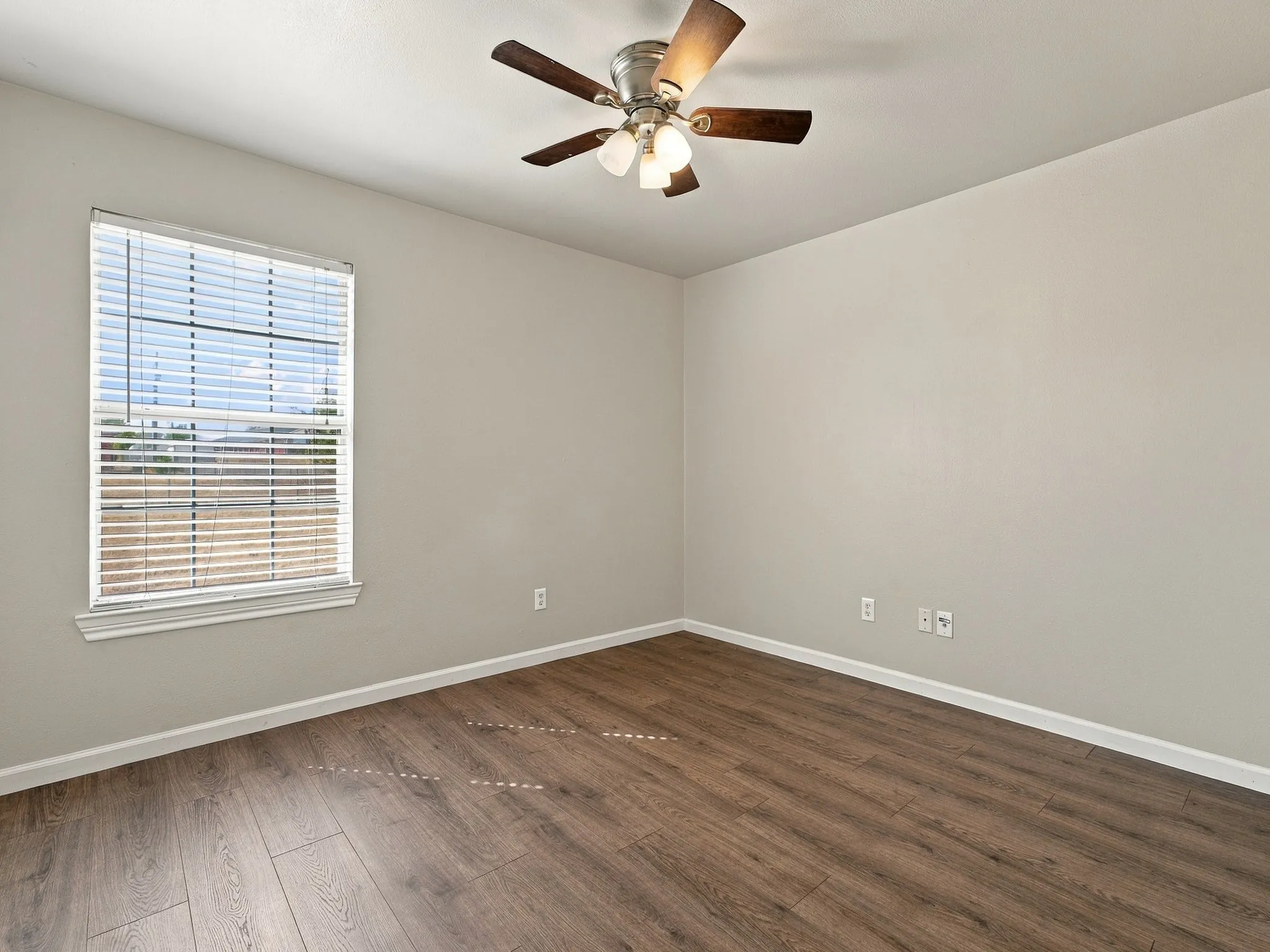 Single Family Residence For Sale in Wise County , 1711 Chenoweth Street, Decatur, Texas 76234, 3 Bedroom, 2 Bathroom, 2 Garage spaces, 1,205 Sqft, built in 2005, mls#21388749, Real Estate Agent in Decatur, Homes For Sale in Wise county, Homes For Sale in Decatur, Realtor in Decatur Texas, Real Estate Brokerage Independent Realty Texas, Luminita Cordes Realtor