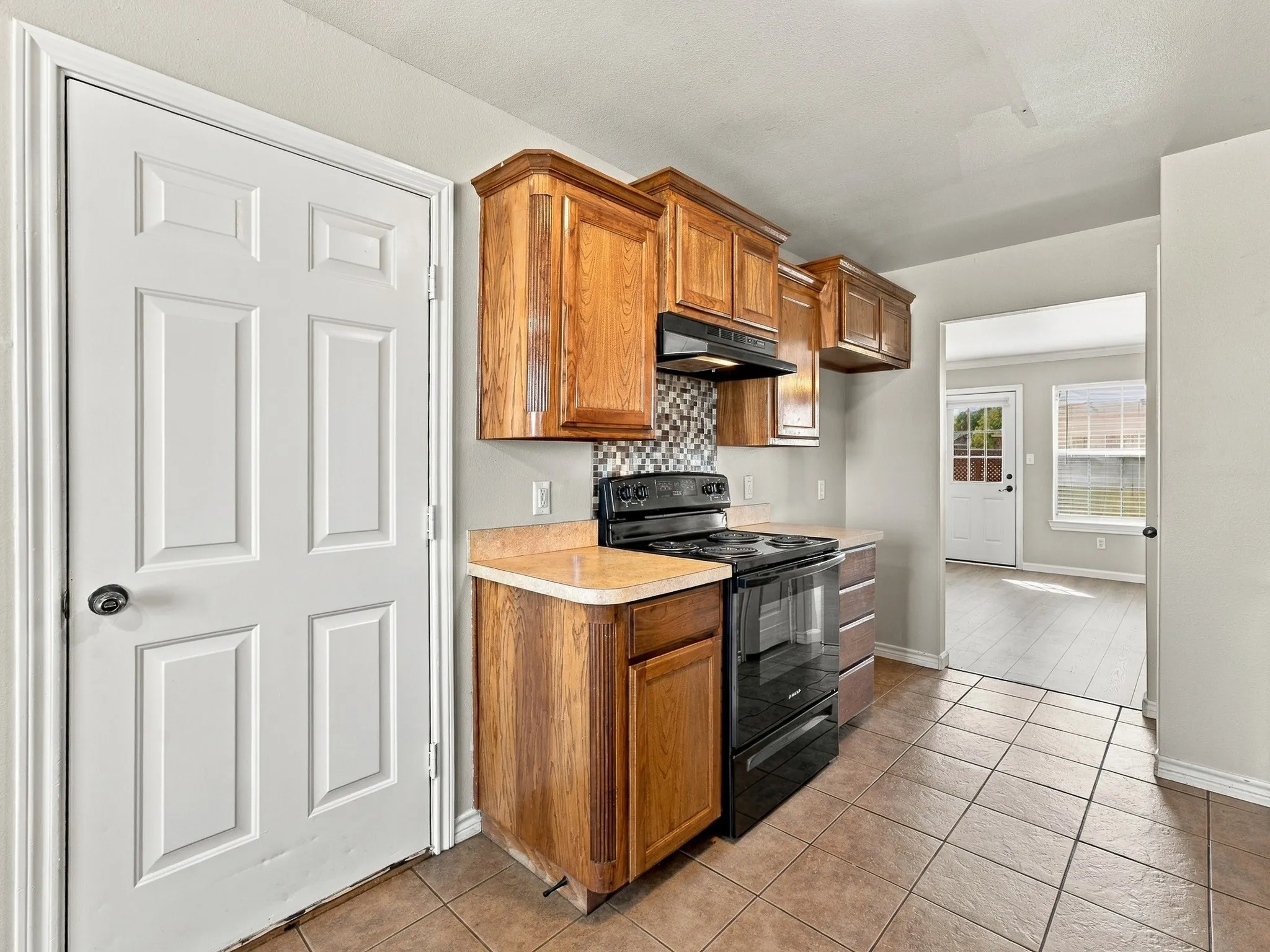 Single Family Residence For Sale in Wise County , 1711 Chenoweth Street, Decatur, Texas 76234, 3 Bedroom, 2 Bathroom, 2 Garage spaces, 1,205 Sqft, built in 2005, mls#21388749, Real Estate Agent in Decatur, Homes For Sale in Wise county, Homes For Sale in Decatur, Realtor in Decatur Texas, Real Estate Brokerage Independent Realty Texas, Luminita Cordes Realtor