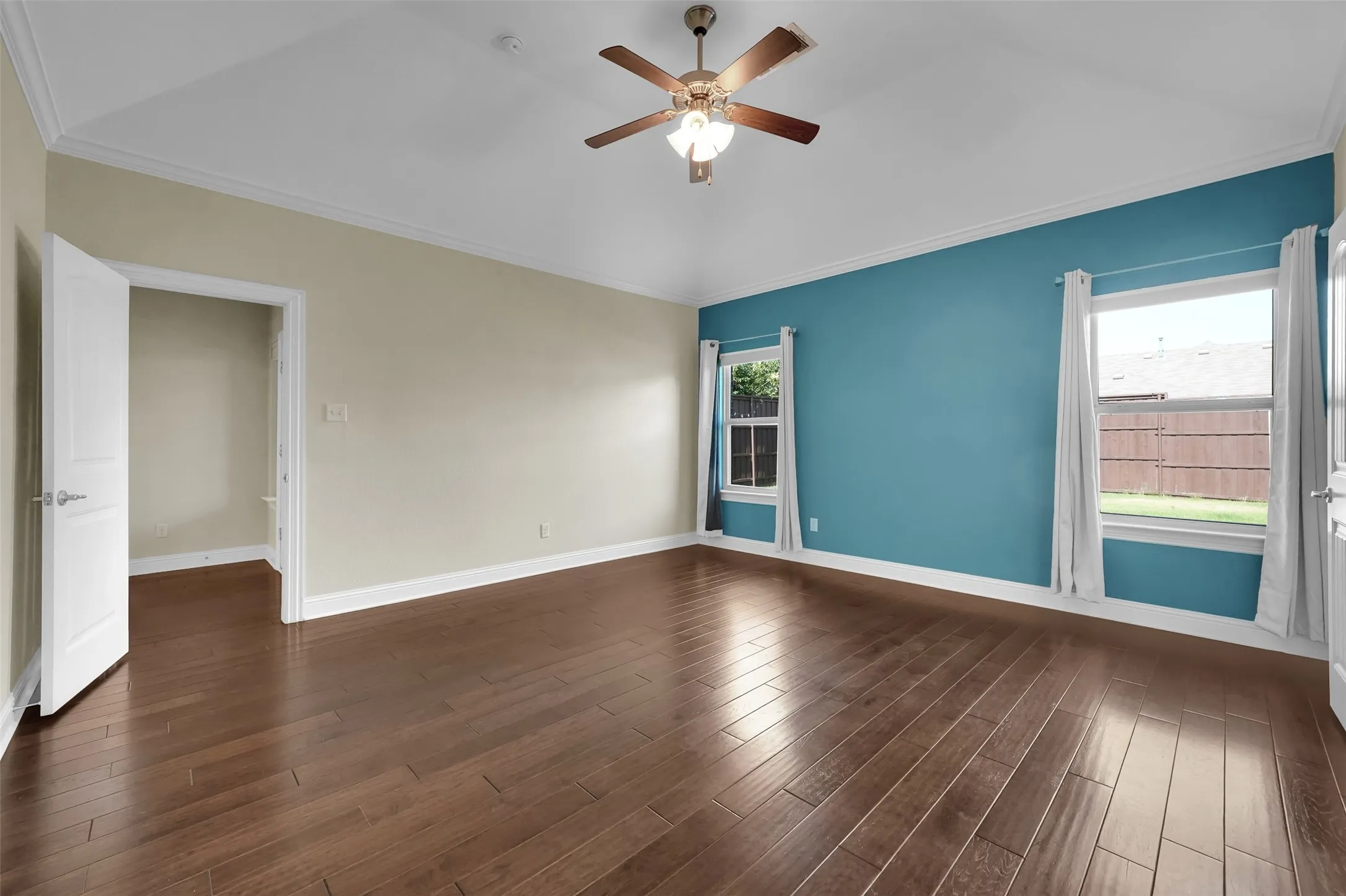 Single Family Residence For Rent in Dallas County , 5805 Zinnia Drive, Rowlett, Texas 75089, 3 Bedroom, 2 Bathroom, 2 Garage spaces, 1,936 Sqft, built in 2014, mls#21391771, Real Estate Agent in Rowlett, Homes For Rent in Dallas county, Homes For Rent in Rowlett, Realtor in Rowlett Texas, Real Estate Brokerage Independent Realty Texas, Luminita Cordes Realtor