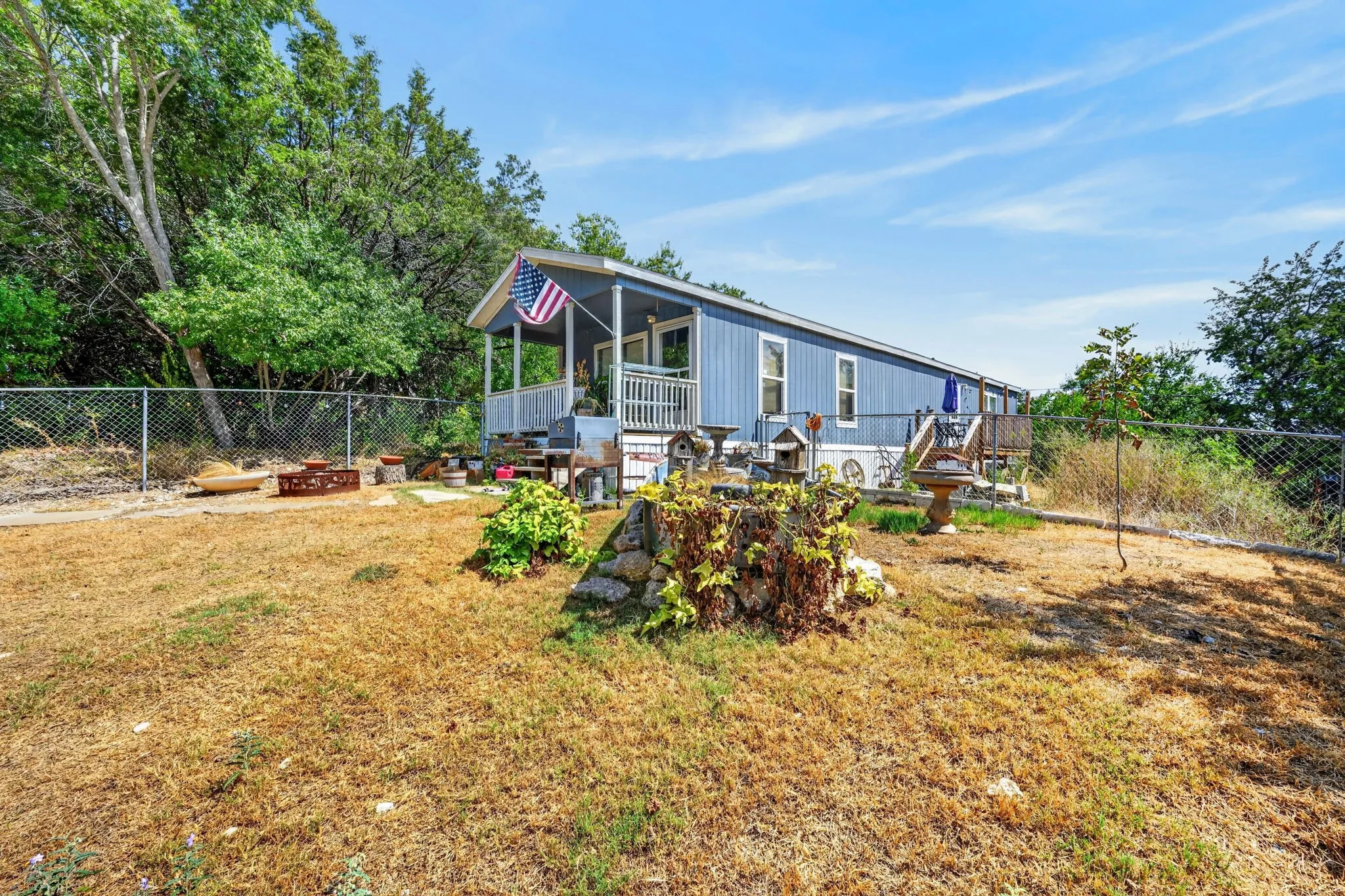 Single Family Residence For Sale in Hood County , 2809 Cypress Street, Granbury, Texas 76048, 2 Bedroom, 2 Bathroom, Garage spaces, 1,100 Sqft, built in 2019, mls#21391760, Real Estate Agent in Granbury, Homes For Sale in Hood county, Homes For Sale in Granbury, Realtor in Granbury Texas, Real Estate Brokerage Independent Realty Texas, Luminita Cordes Realtor