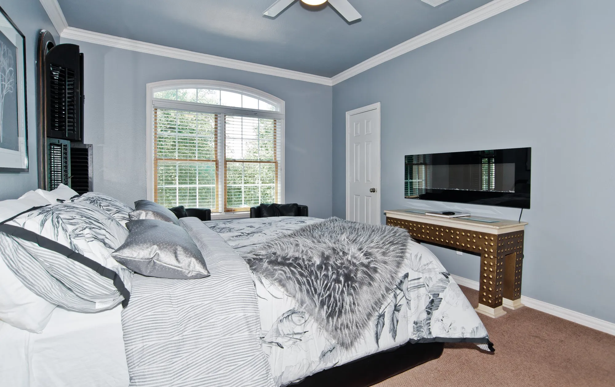 Townhouse For Sale in Dallas County , 4208 Spyglass Hill Lane, Irving, Texas 75038, 3 Bedroom, 3 Bathroom, 2 Garage spaces, 2,137 Sqft, built in 1998, mls#21385054, Real Estate Agent in Irving, Homes For Sale in Dallas county, Homes For Sale in Irving, Realtor in Irving Texas, Real Estate Brokerage Independent Realty Texas, Luminita Cordes Realtor