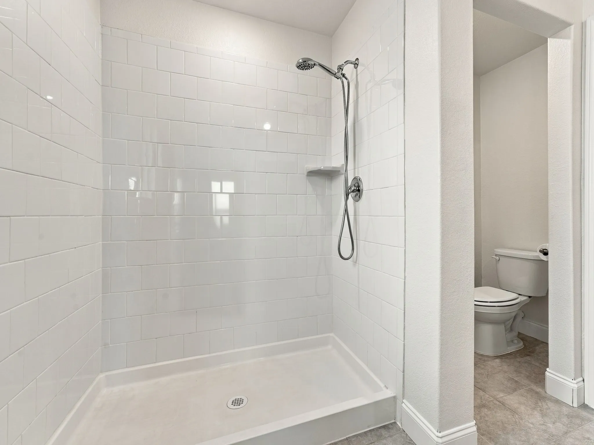 Single Family Residence For Sale in Wise County , 121 Greengate Drive, Boyd, Texas 76023, 3 Bedroom, 2 Bathroom, 2 Garage spaces, 1,333 Sqft, built in 2022, mls#21388727, Real Estate Agent in Boyd, Homes For Sale in Wise county, Homes For Sale in Boyd, Realtor in Boyd Texas, Real Estate Brokerage Independent Realty Texas, Luminita Cordes Realtor