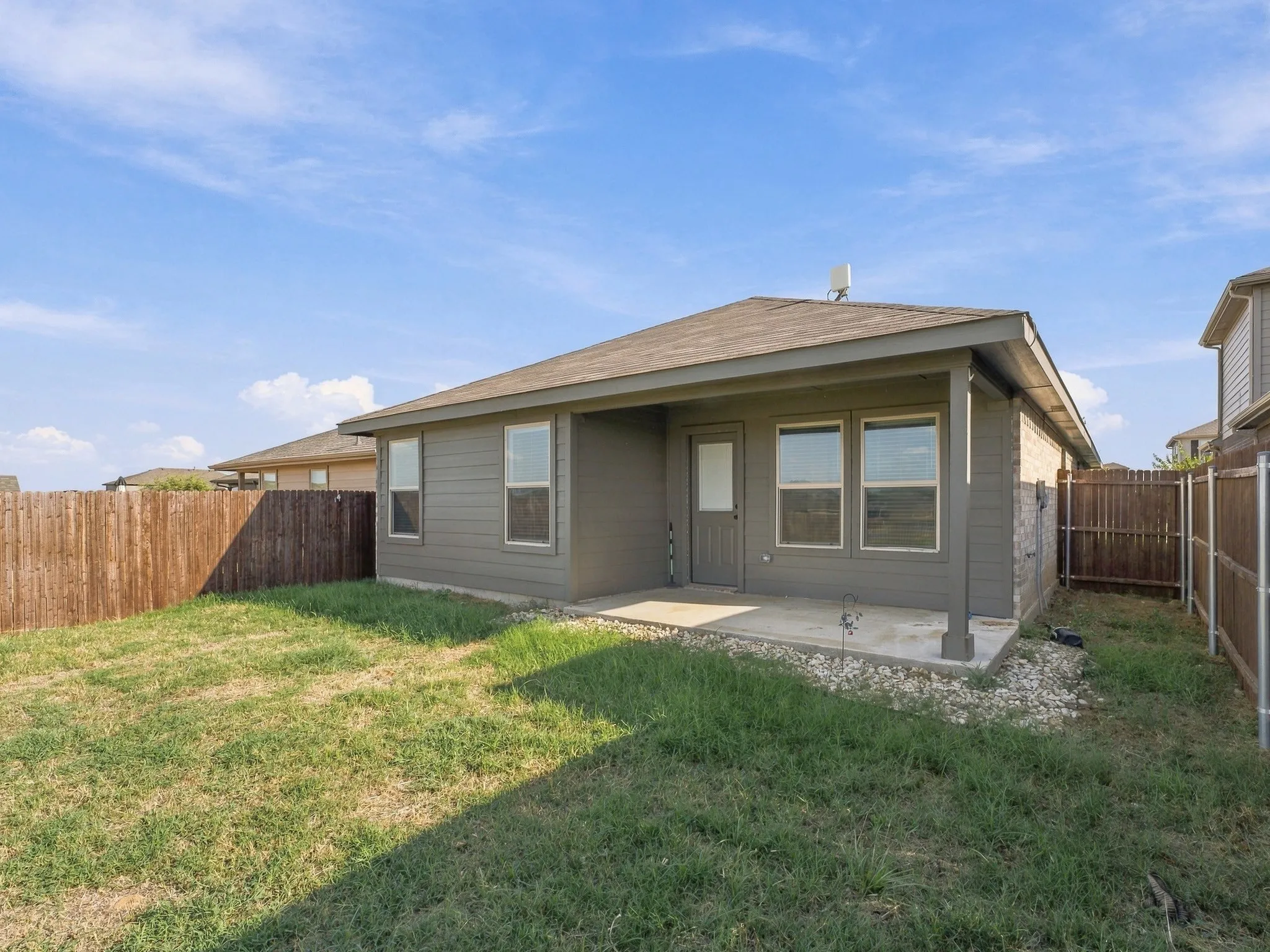 Single Family Residence For Sale in Wise County , 121 Greengate Drive, Boyd, Texas 76023, 3 Bedroom, 2 Bathroom, 2 Garage spaces, 1,333 Sqft, built in 2022, mls#21388727, Real Estate Agent in Boyd, Homes For Sale in Wise county, Homes For Sale in Boyd, Realtor in Boyd Texas, Real Estate Brokerage Independent Realty Texas, Luminita Cordes Realtor