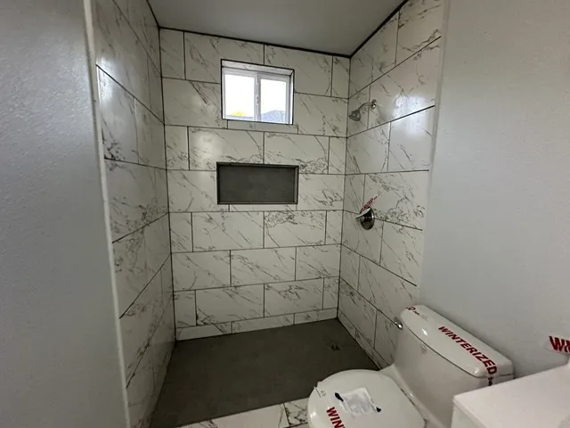 Single Family Residence For Sale in Navarro County , 1312 E Collin Street, Corsicana, Texas 75110, 3 Bedroom, 3 Bathroom, Garage spaces, 1,392 Sqft, built in 1986, mls#21391769, Real Estate Agent in Corsicana, Homes For Sale in Navarro county, Homes For Sale in Corsicana, Realtor in Corsicana Texas, Real Estate Brokerage Independent Realty Texas, Luminita Cordes Realtor