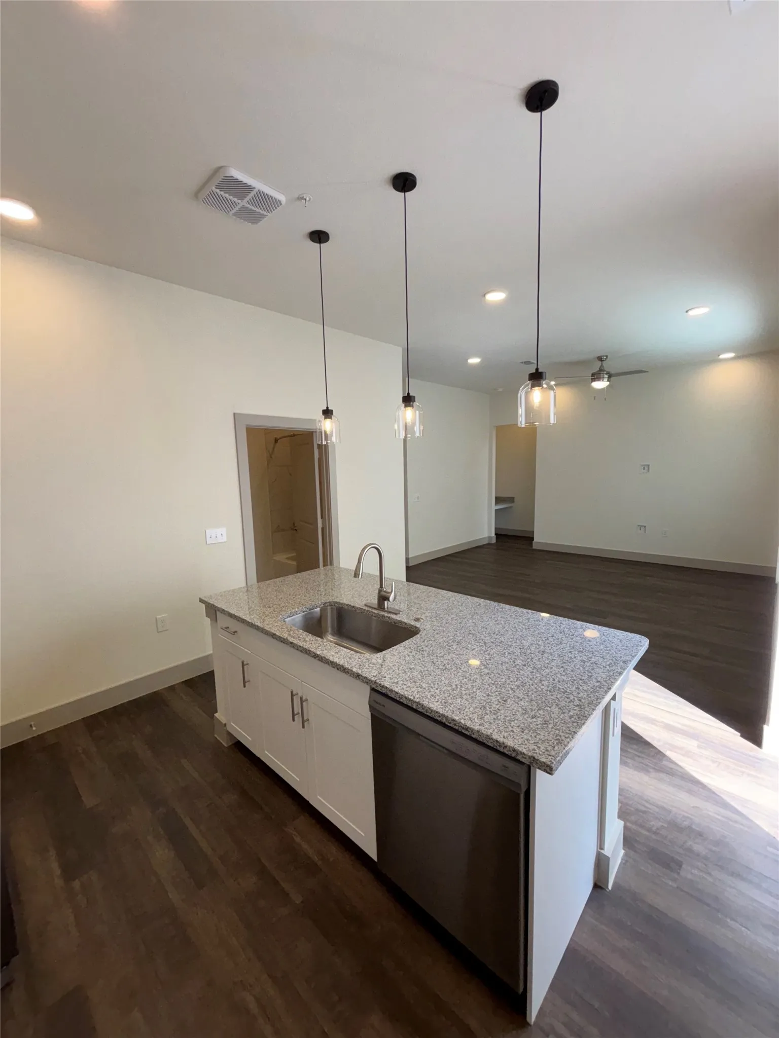 Single Family Residence For Rent in Denton County , 2036 Oak Grove 112, Aubrey, Texas 76227, 2 Bedroom, 2 Bathroom, 1 Garage spaces, 1,142 Sqft, built in 2025, mls#21391788, Real Estate Agent in Aubrey, Homes For Rent in Denton county, Homes For Rent in Aubrey, Realtor in Aubrey Texas, Real Estate Brokerage Independent Realty Texas, Luminita Cordes Realtor
