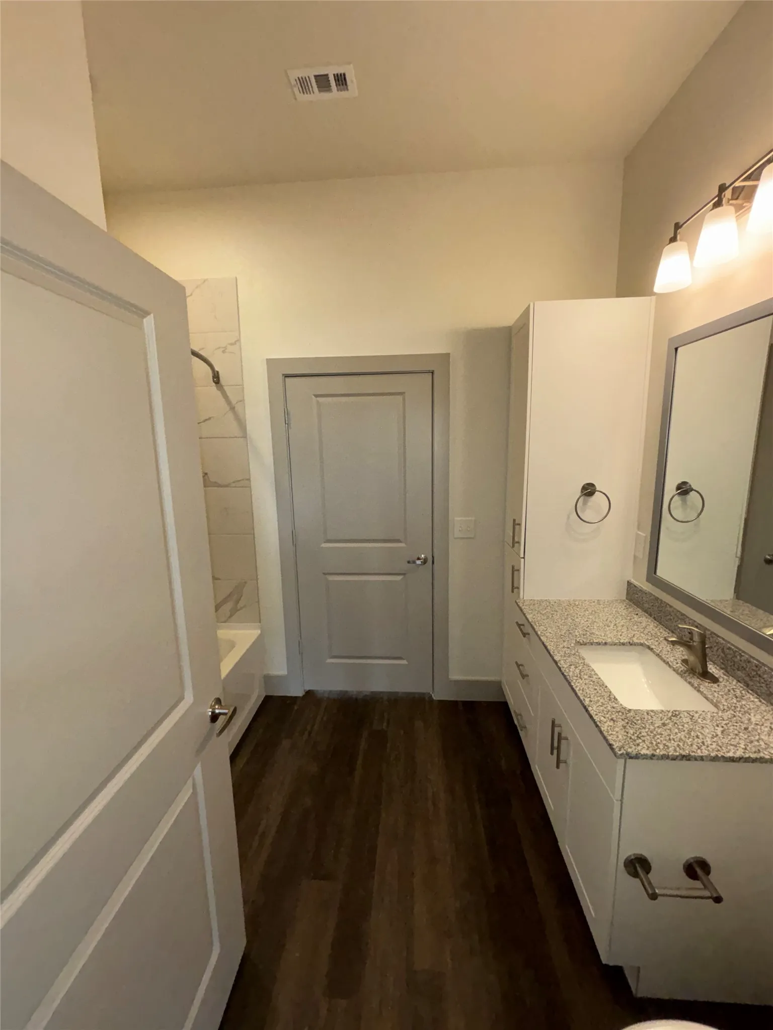 Single Family Residence For Rent in Denton County , 2036 Oak Grove 112, Aubrey, Texas 76227, 2 Bedroom, 2 Bathroom, 1 Garage spaces, 1,142 Sqft, built in 2025, mls#21391788, Real Estate Agent in Aubrey, Homes For Rent in Denton county, Homes For Rent in Aubrey, Realtor in Aubrey Texas, Real Estate Brokerage Independent Realty Texas, Luminita Cordes Realtor