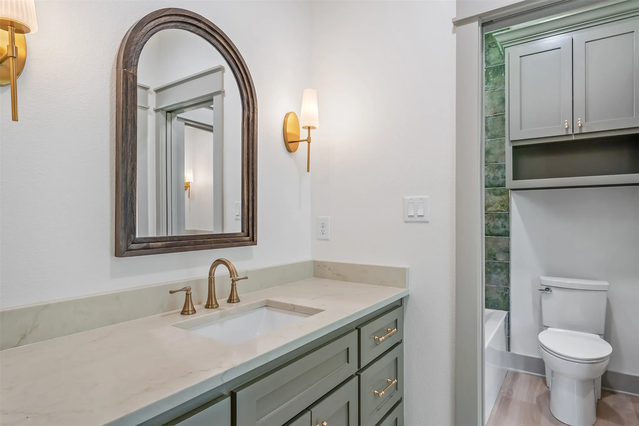 Single Family Residence For Sale in Smith County , 14009 Hidden Brook, Flint, Texas 75762, 5 Bedroom, 5 Bathroom, 2 Garage spaces, 2,764 Sqft, built in 2026, mls#21391786, Real Estate Agent in Flint, Homes For Sale in Smith county, Homes For Sale in Flint, Realtor in Flint Texas, Real Estate Brokerage Independent Realty Texas, Luminita Cordes Realtor