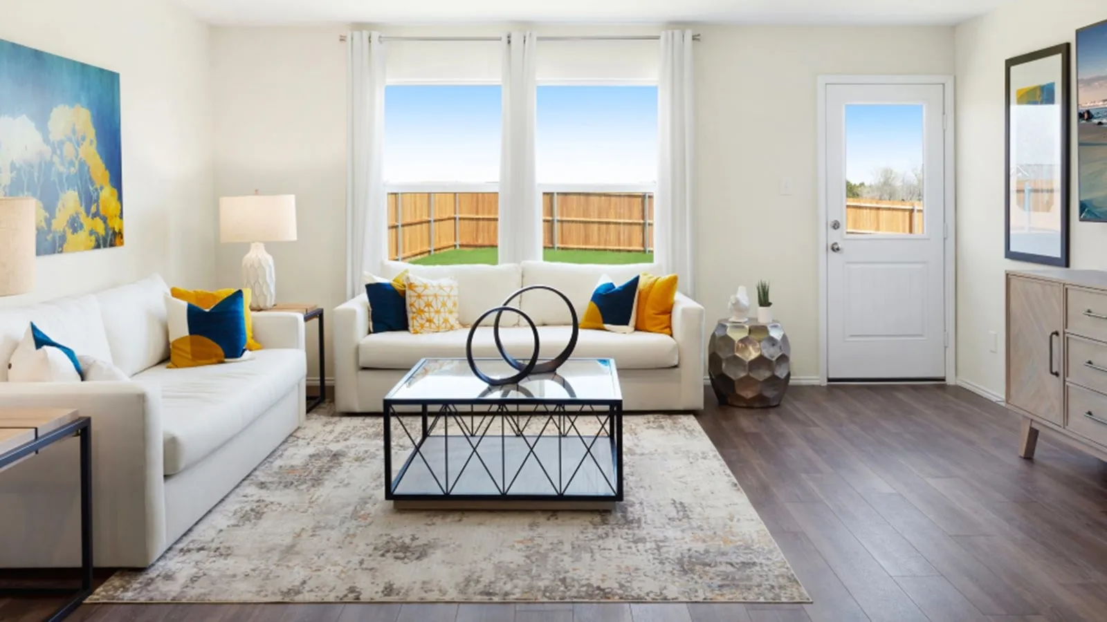 Single Family Residence For Rent in Ellis County , 1208 Wildflower Street, Ennis, Texas 75119, 3 Bedroom, 2 Bathroom, 2 Garage spaces, 1,302 Sqft, built in 2021, mls#21391791, Real Estate Agent in Ennis, Homes For Rent in Ellis county, Homes For Rent in Ennis, Realtor in Ennis Texas, Real Estate Brokerage Independent Realty Texas, Luminita Cordes Realtor