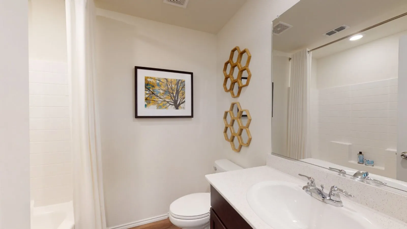 Single Family Residence For Rent