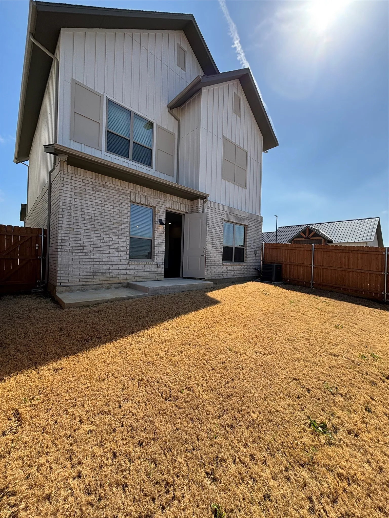 Single Family Residence For Rent in Denton County , 2036 Oak Grove 117, Aubrey, Texas 76227, 3 Bedroom, 3 Bathroom, 2 Garage spaces, 1,688 Sqft, built in 2025, mls#21391800, Real Estate Agent in Aubrey, Homes For Rent in Denton county, Homes For Rent in Aubrey, Realtor in Aubrey Texas, Real Estate Brokerage Independent Realty Texas, Luminita Cordes Realtor