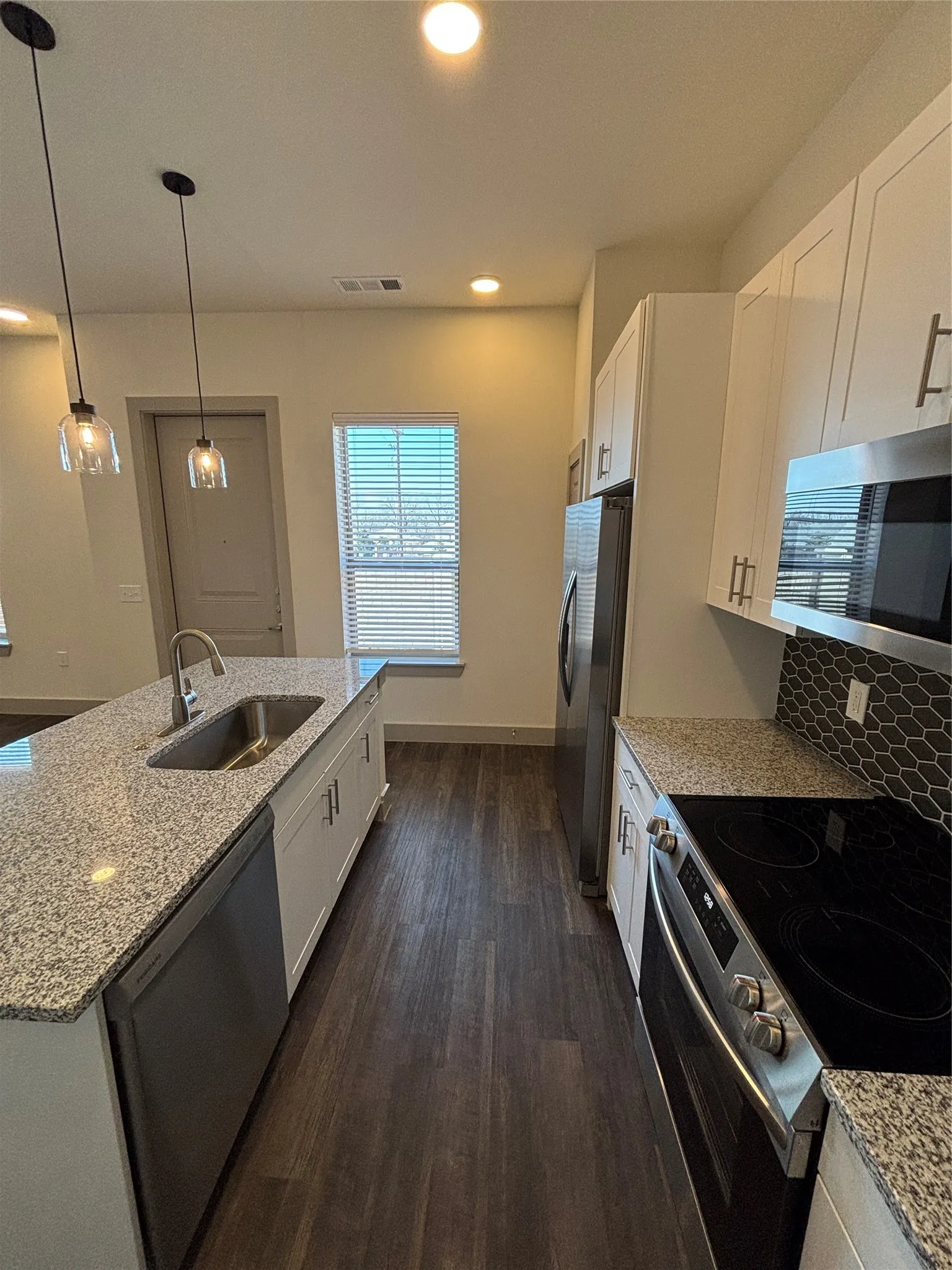 Single Family Residence For Rent in Denton County , 2036 Oak Grove 117, Aubrey, Texas 76227, 3 Bedroom, 3 Bathroom, 2 Garage spaces, 1,688 Sqft, built in 2025, mls#21391800, Real Estate Agent in Aubrey, Homes For Rent in Denton county, Homes For Rent in Aubrey, Realtor in Aubrey Texas, Real Estate Brokerage Independent Realty Texas, Luminita Cordes Realtor