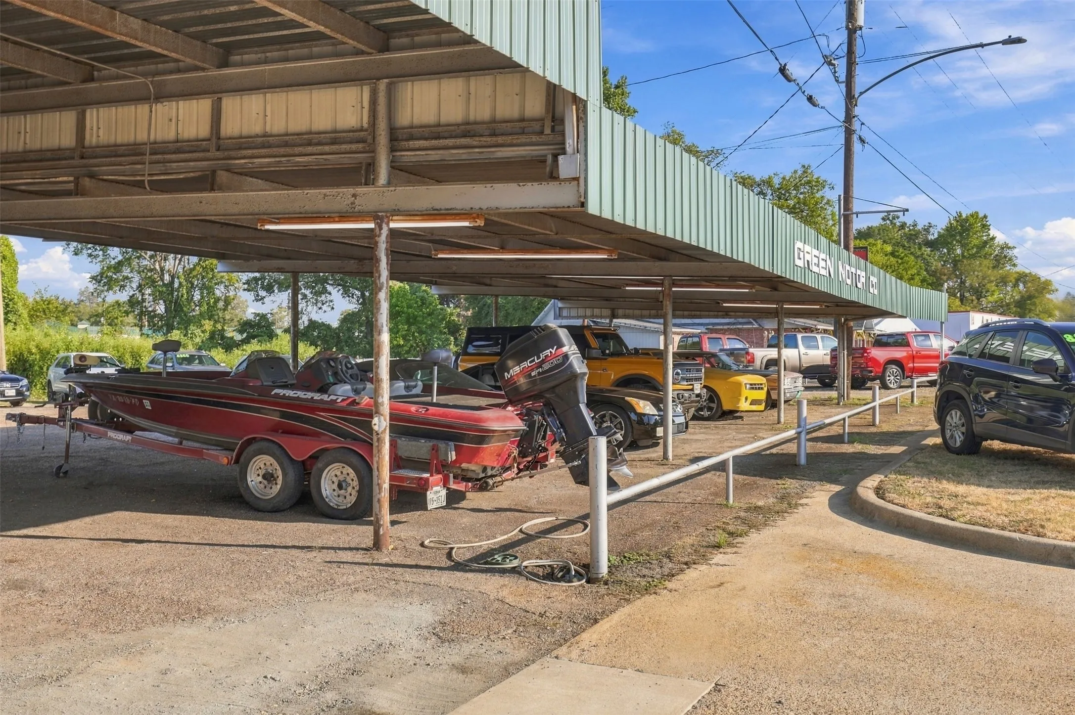 Office For Sale in Camp County , 511 S Greer, Pittsburg, Texas 75686, 0, 0, Garage spaces, 0 Sqft, built in 1962, mls#21391805, Real Estate Agent in Pittsburg, Homes For Sale in Camp county, Homes For Sale in Pittsburg, Realtor in Pittsburg Texas, Real Estate Brokerage Independent Realty Texas, Luminita Cordes Realtor