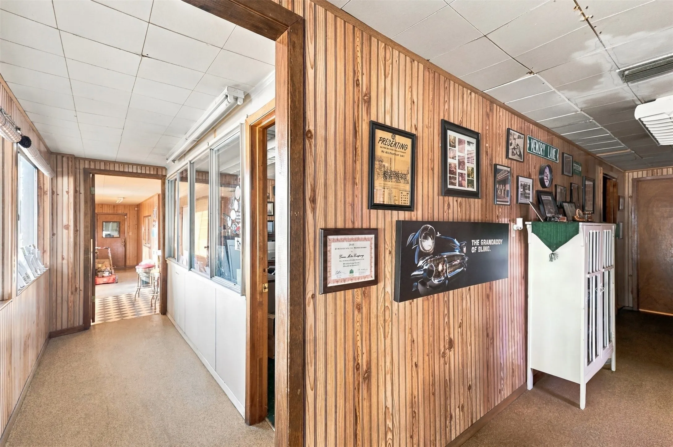 Office For Sale in Camp County , 511 S Greer, Pittsburg, Texas 75686, 0, 0, Garage spaces, 0 Sqft, built in 1962, mls#21391805, Real Estate Agent in Pittsburg, Homes For Sale in Camp county, Homes For Sale in Pittsburg, Realtor in Pittsburg Texas, Real Estate Brokerage Independent Realty Texas, Luminita Cordes Realtor