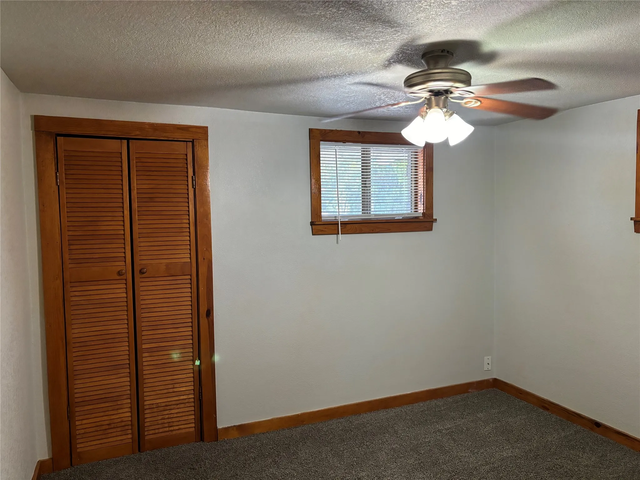 Apartment For Rent in Tarrant County , 1705 Chris Craft Drive 4, Grapevine, Texas 76051, 2 Bedroom, 1 Bathroom, Garage spaces, 650 Sqft, built in 1966, mls#21391814, Real Estate Agent in Grapevine, Homes For Rent in Tarrant county, Homes For Rent in Grapevine, Realtor in Grapevine Texas, Real Estate Brokerage Independent Realty Texas, Luminita Cordes Realtor